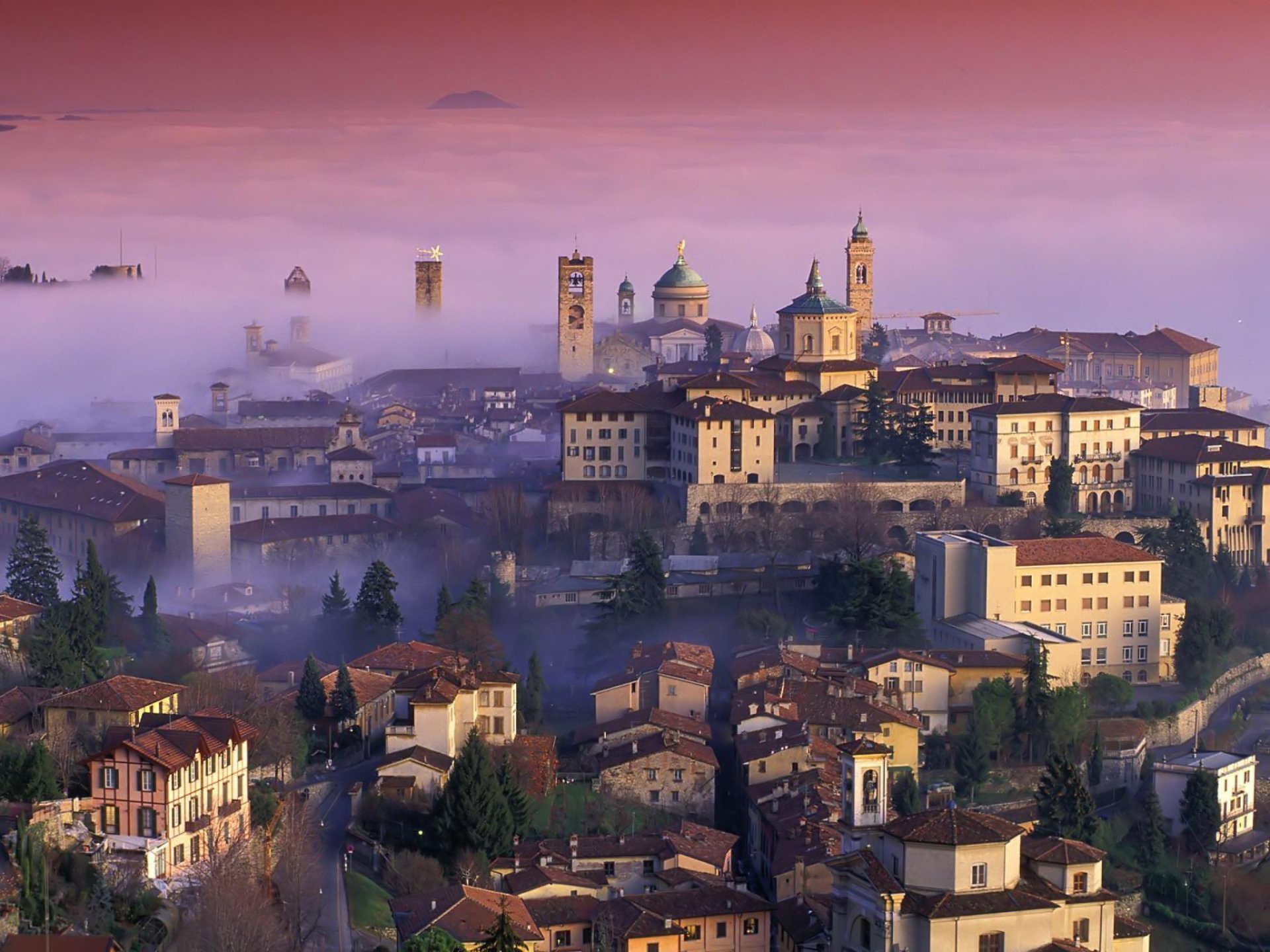 Bergamo Wallpapers