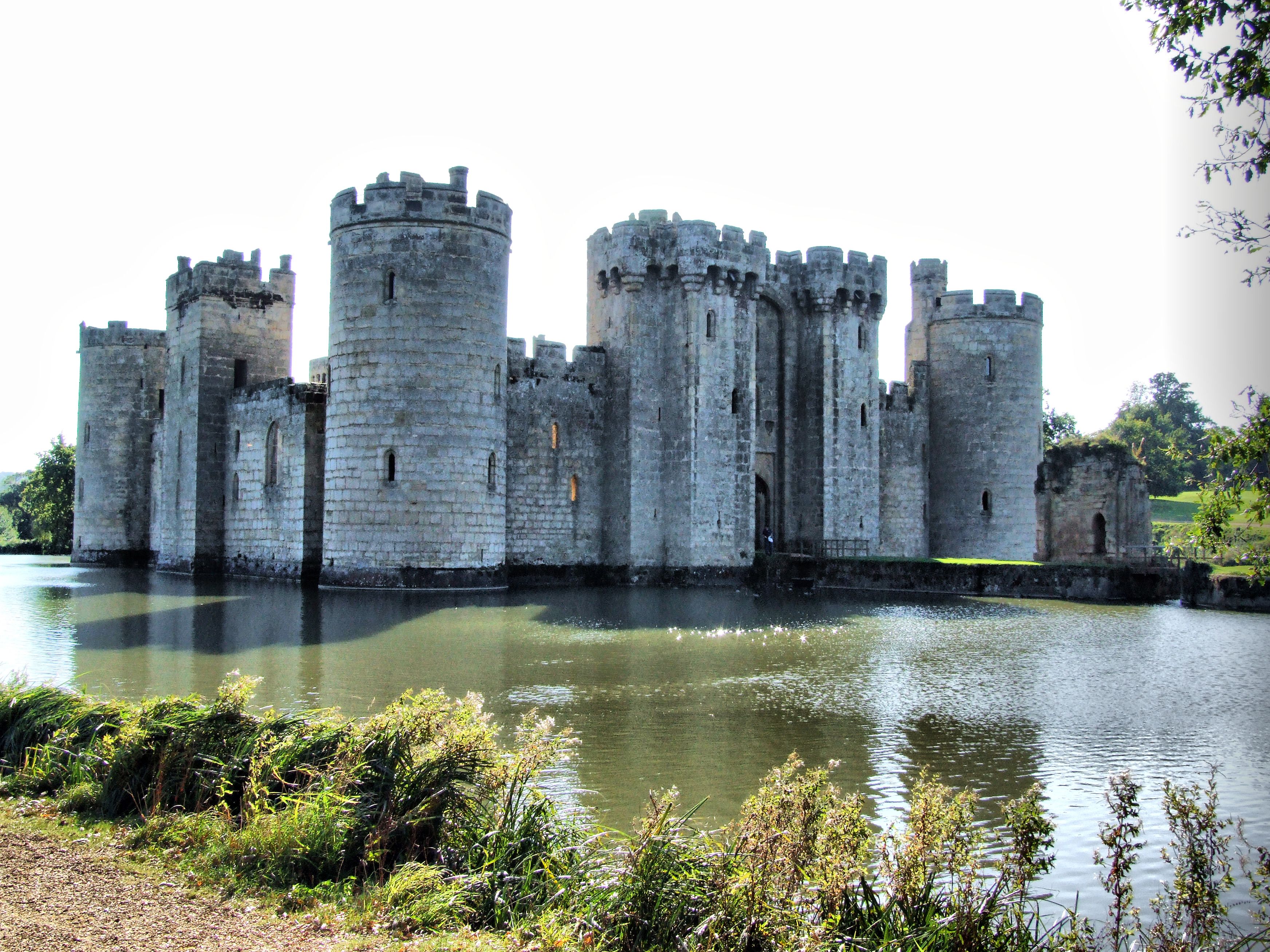 Bodiam Castle Wallpapers