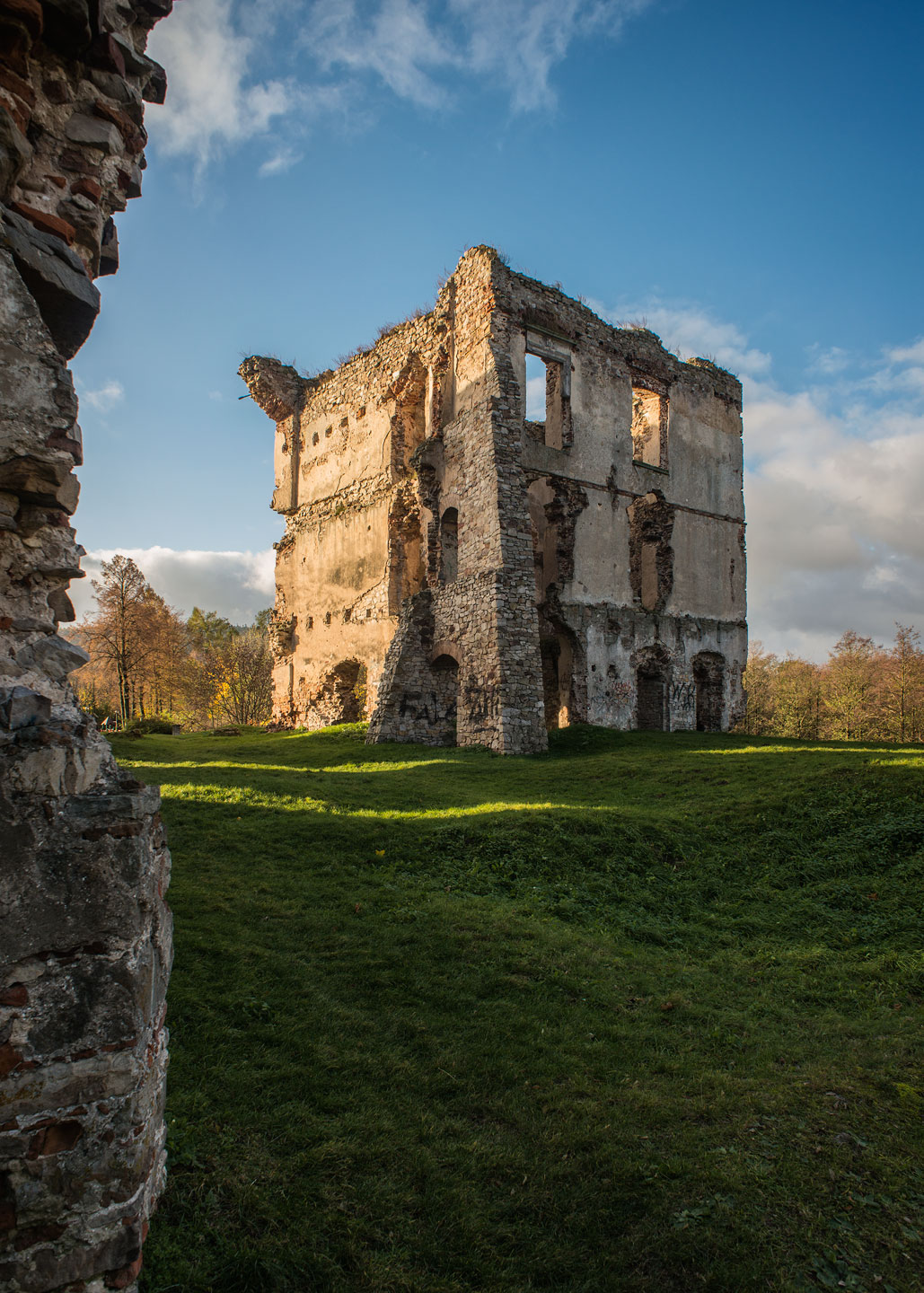 Bodzentyn Castle Wallpapers