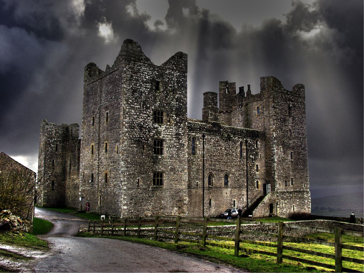 Bolton Castle Wallpapers