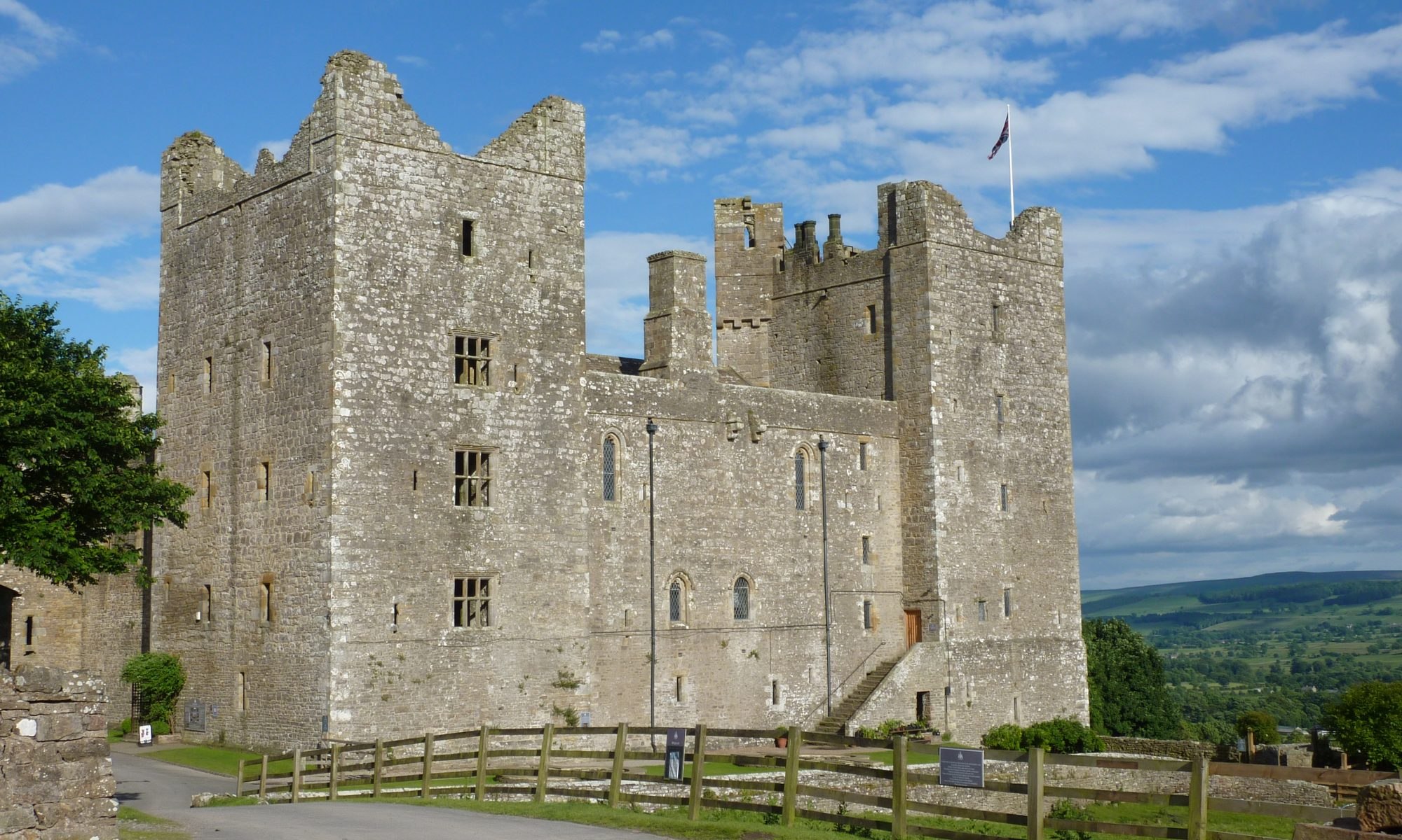 Bolton Castle Wallpapers