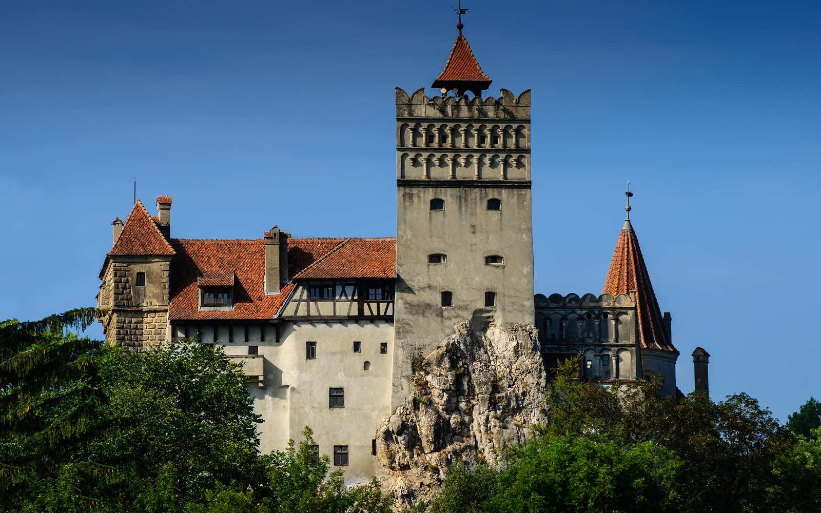 Bran Castle Wallpapers