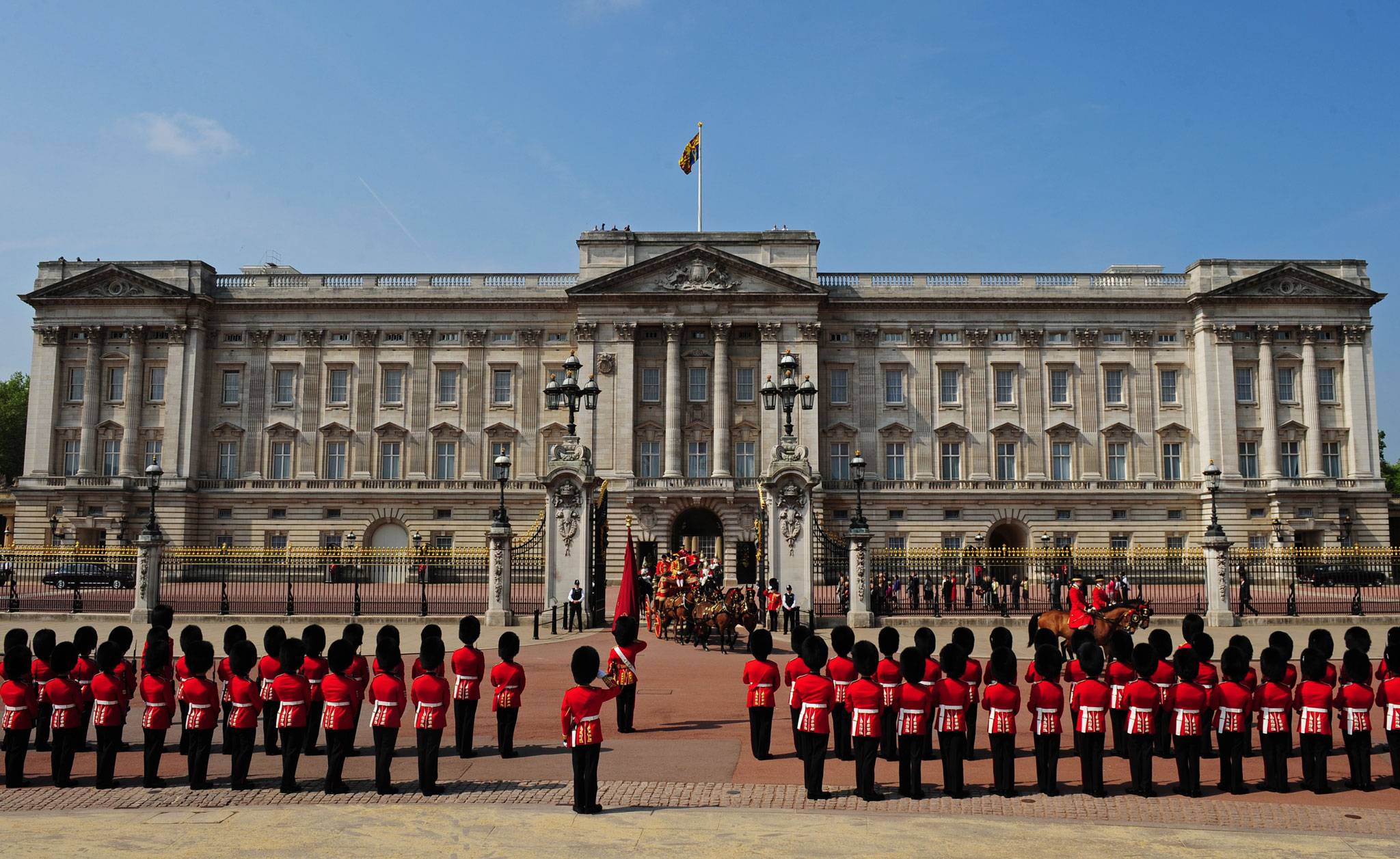 Buckingham Palace Wallpapers