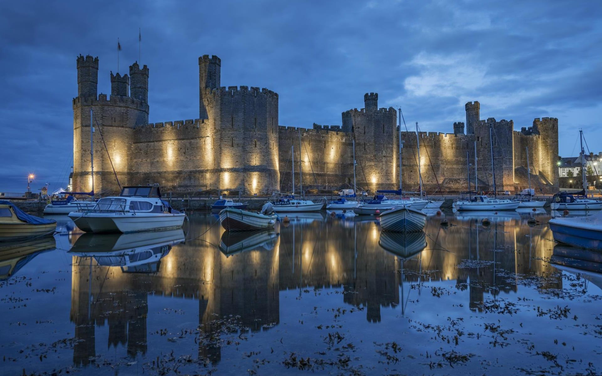 Caernarfon Castle Wallpapers