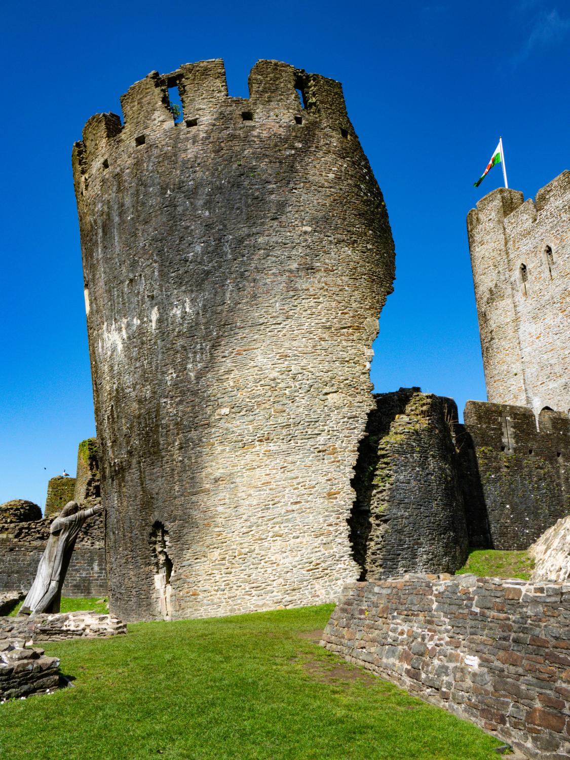 Caerphilly Castle Wallpapers