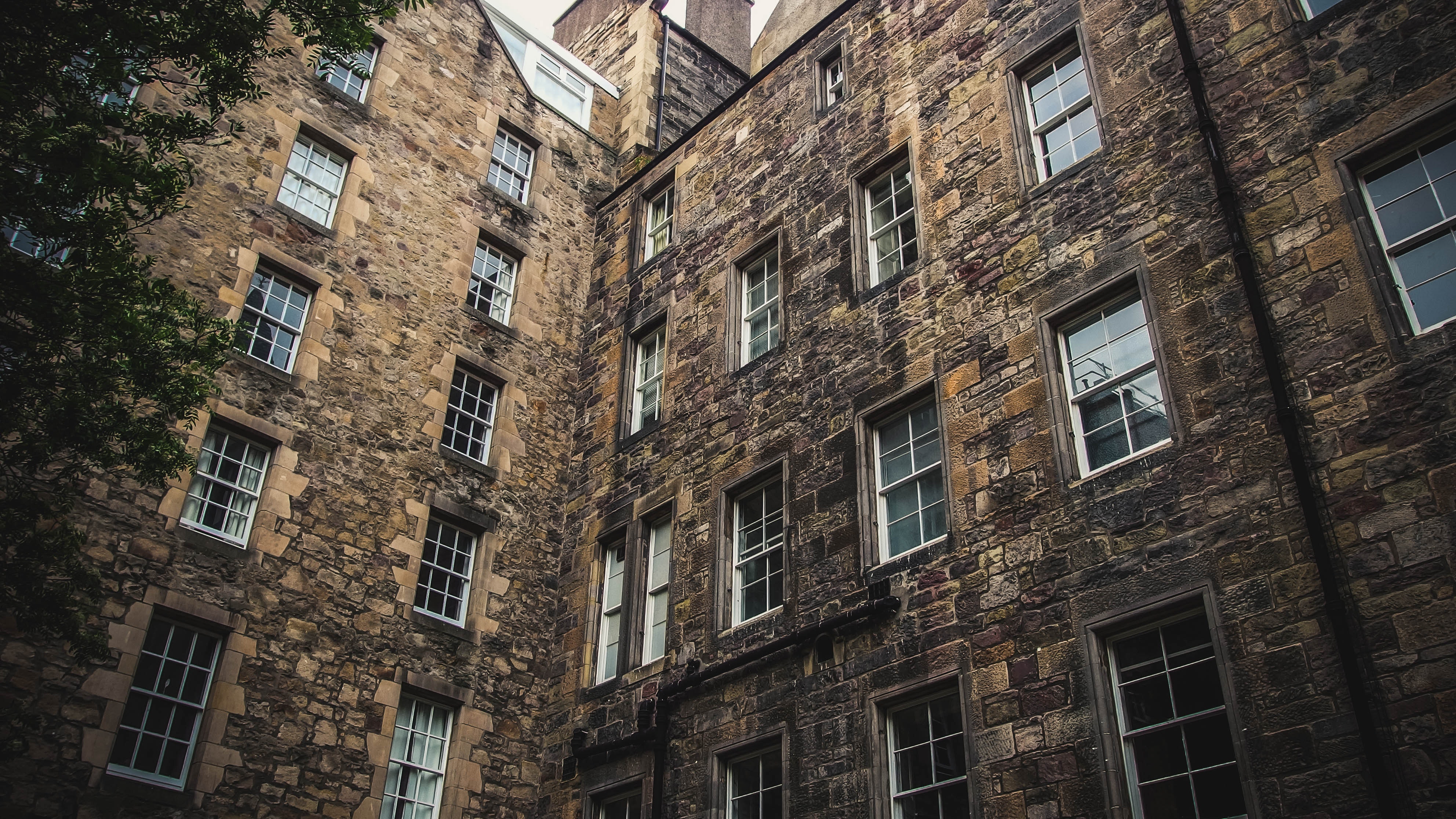 Canongate Wall Wallpapers