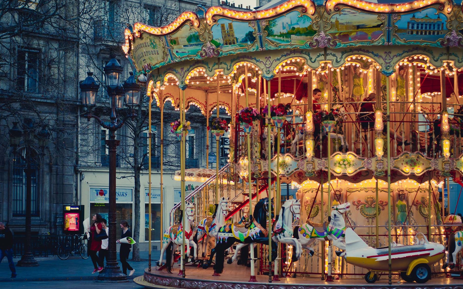 Carrousel Wallpapers