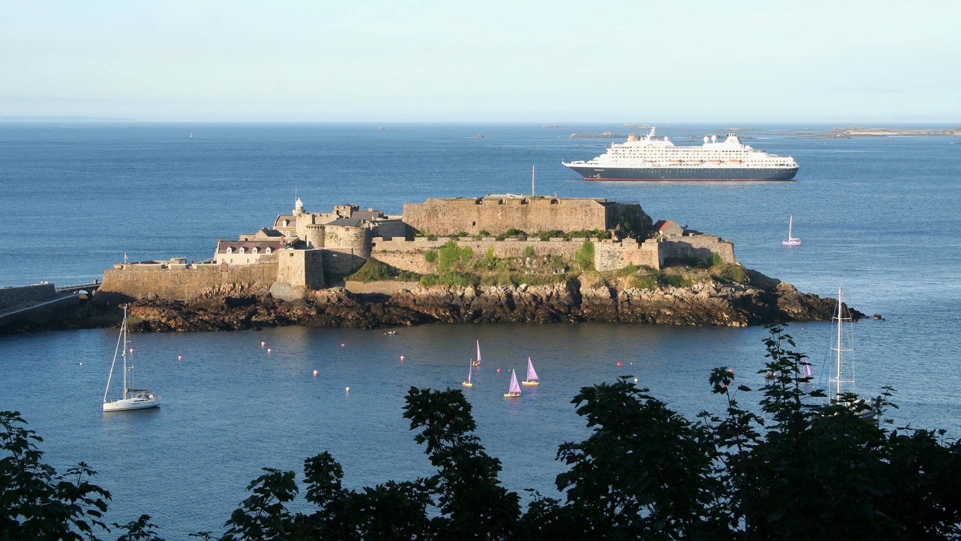 Castle Cornet Wallpapers