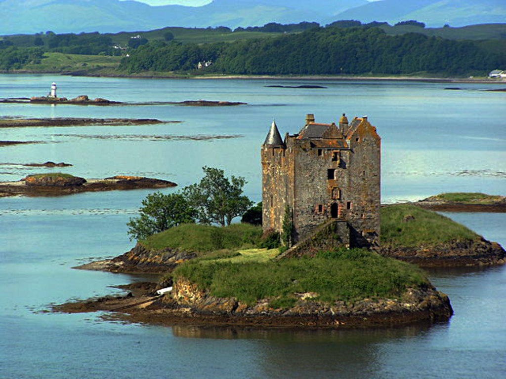 Castle Stalker Wallpapers