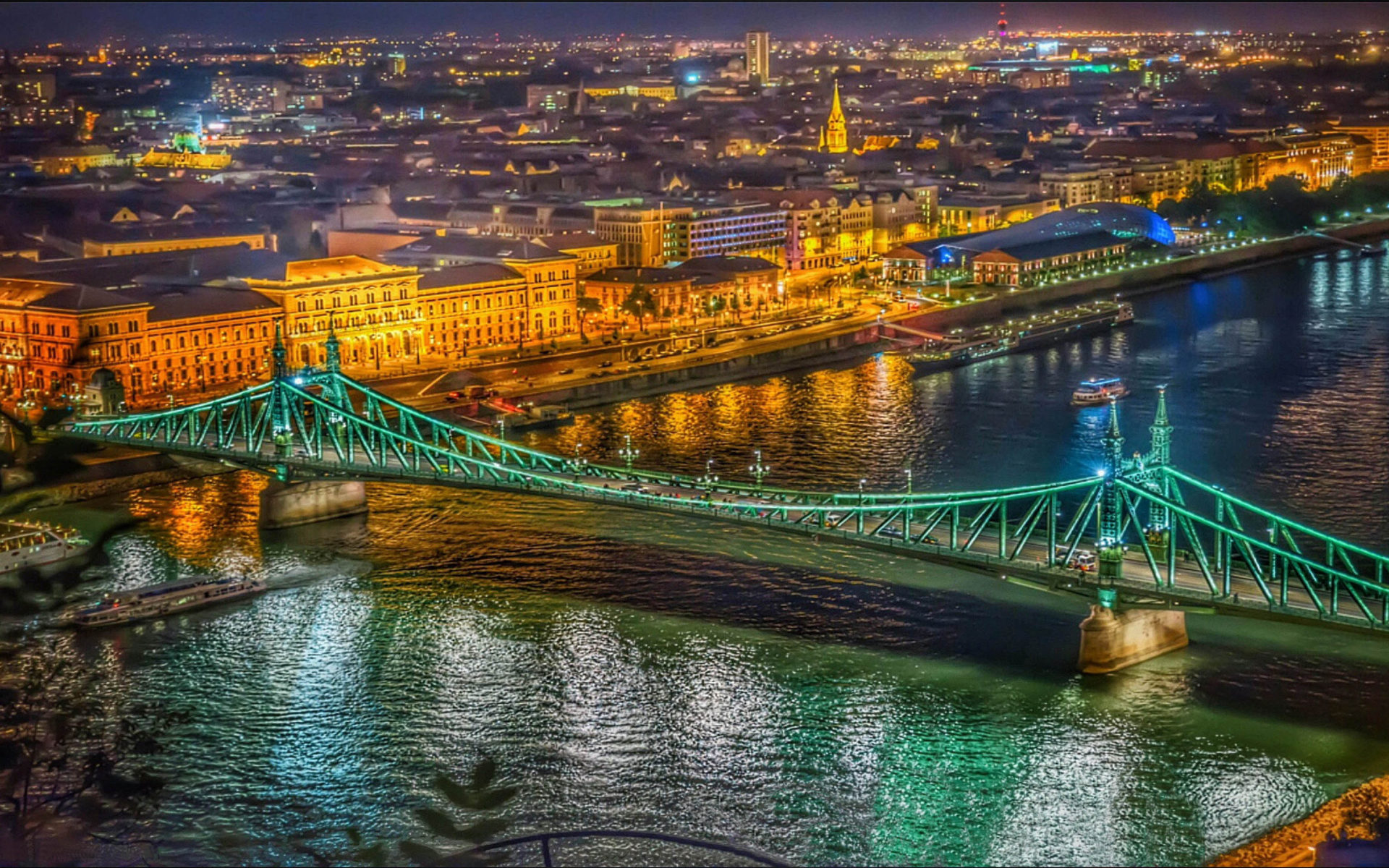 Chain Bridge Wallpapers