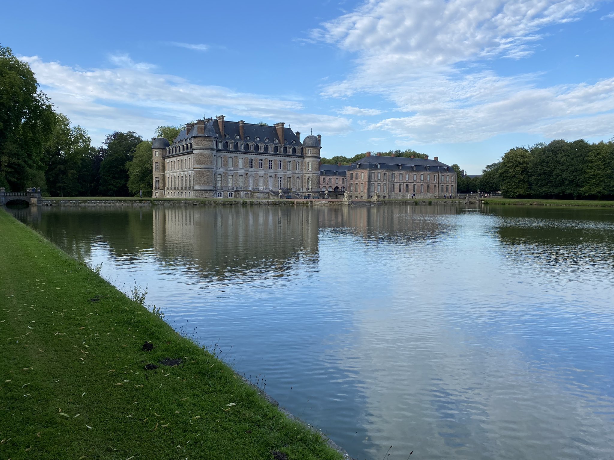 Chateau De Beloeil Wallpapers