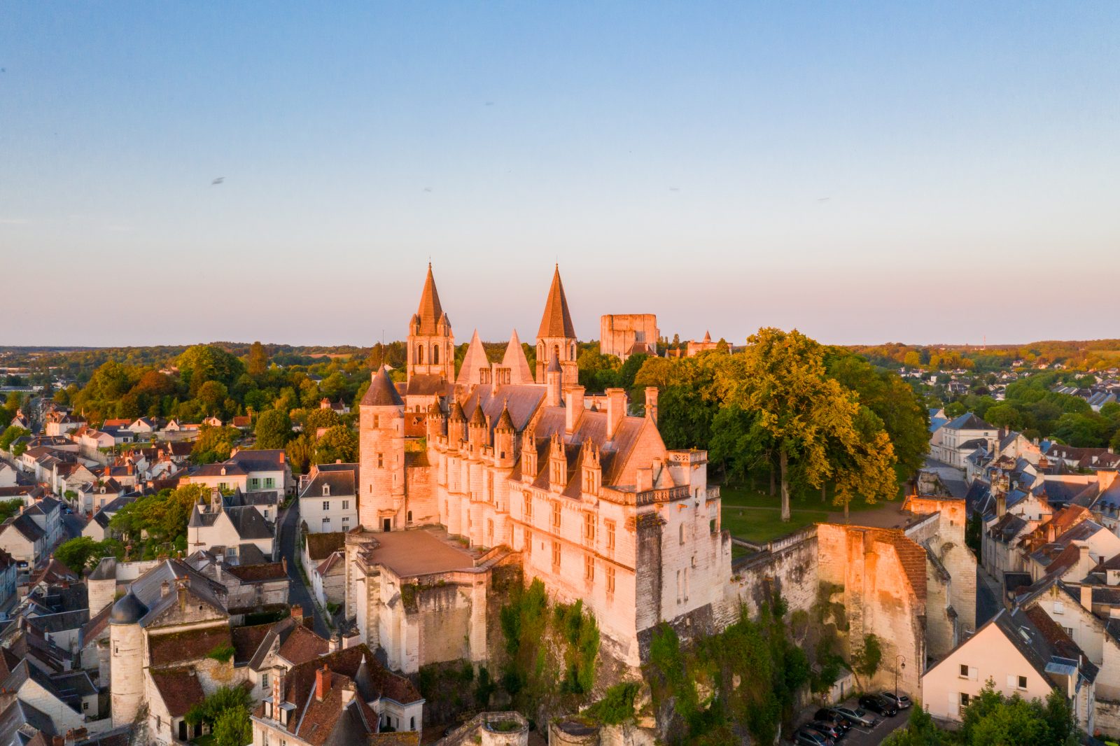 Chateau De Loches Wallpapers