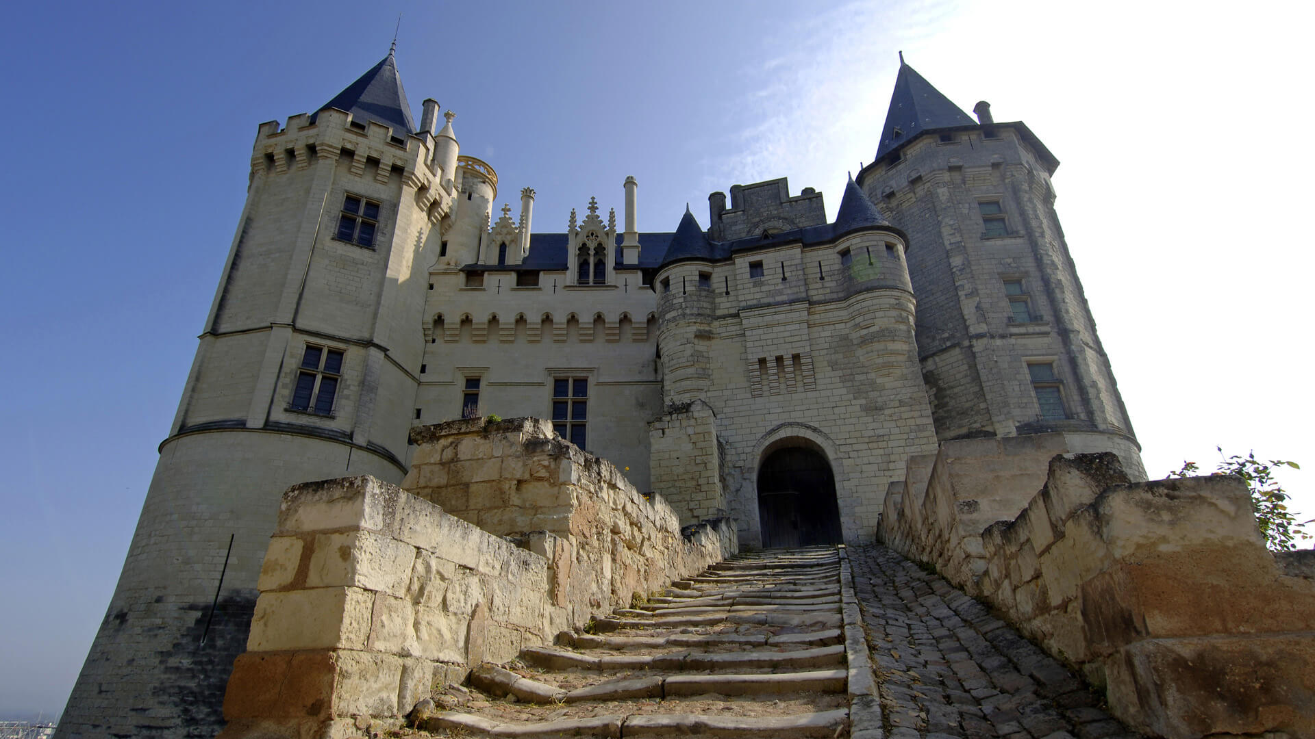 Chateau De Saumur Wallpapers