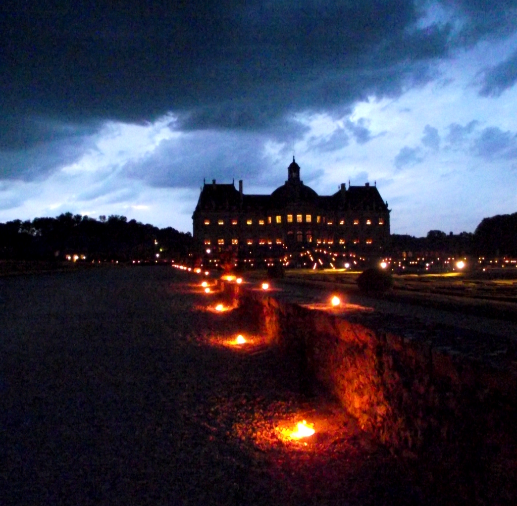 Chateau De Vaux-Le-Vicomte Wallpapers