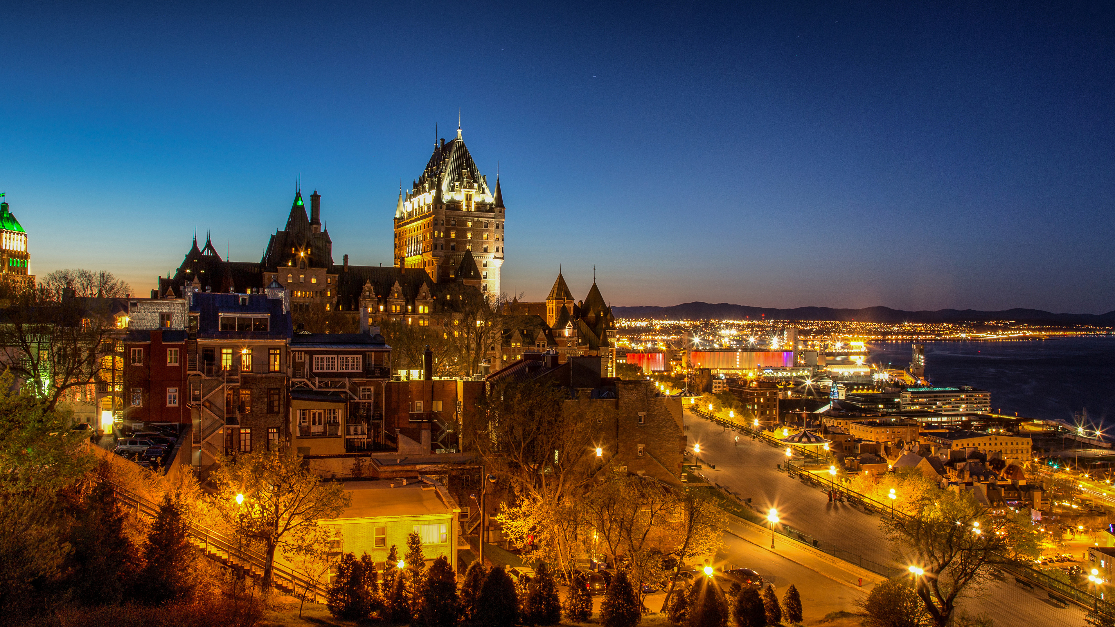 Chateau Frontenac Wallpapers