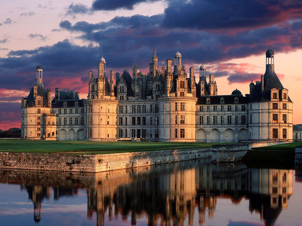 Chateaux Of The Loire Valley Wallpapers