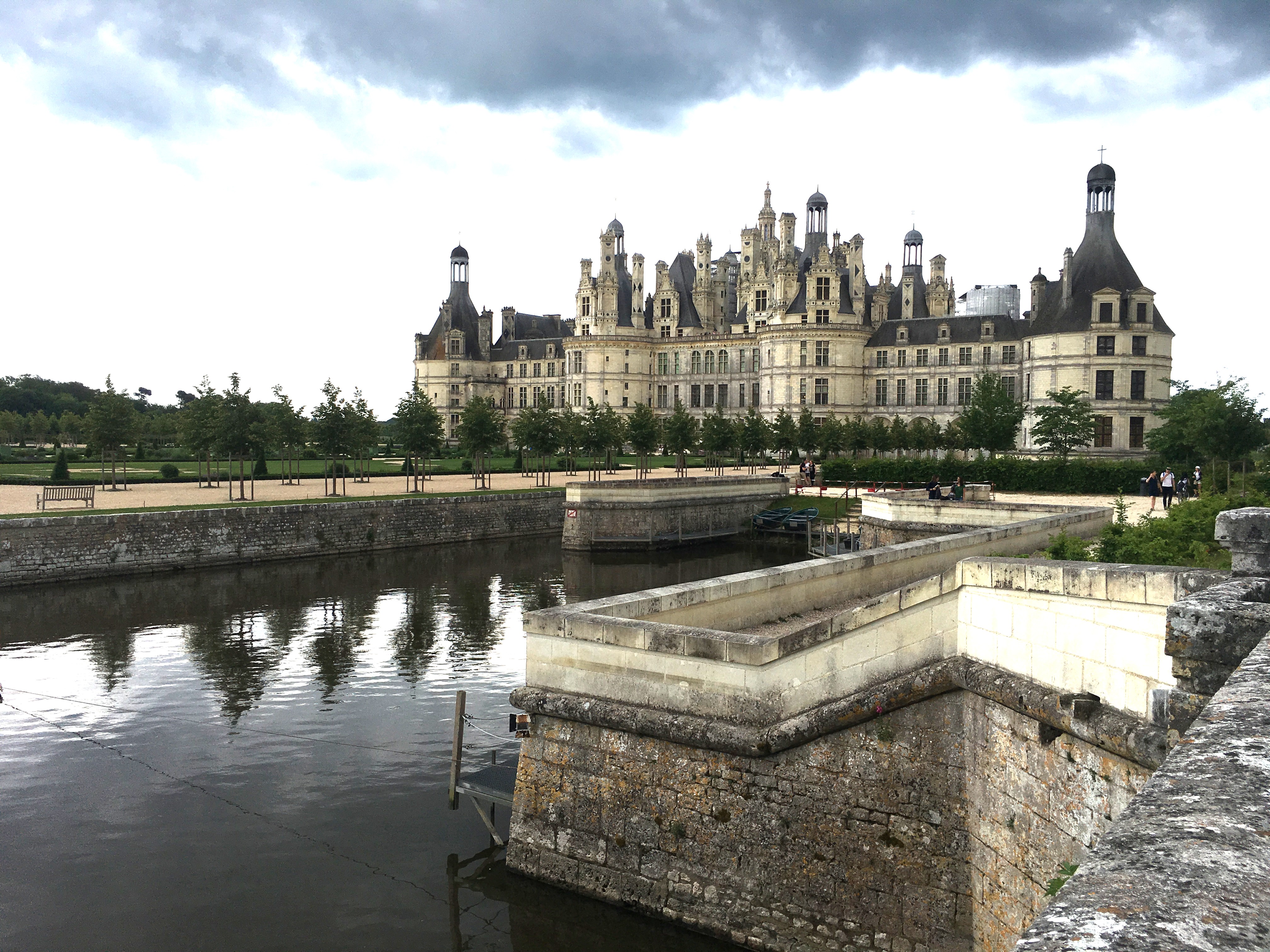 Chateaux Of The Loire Valley Wallpapers