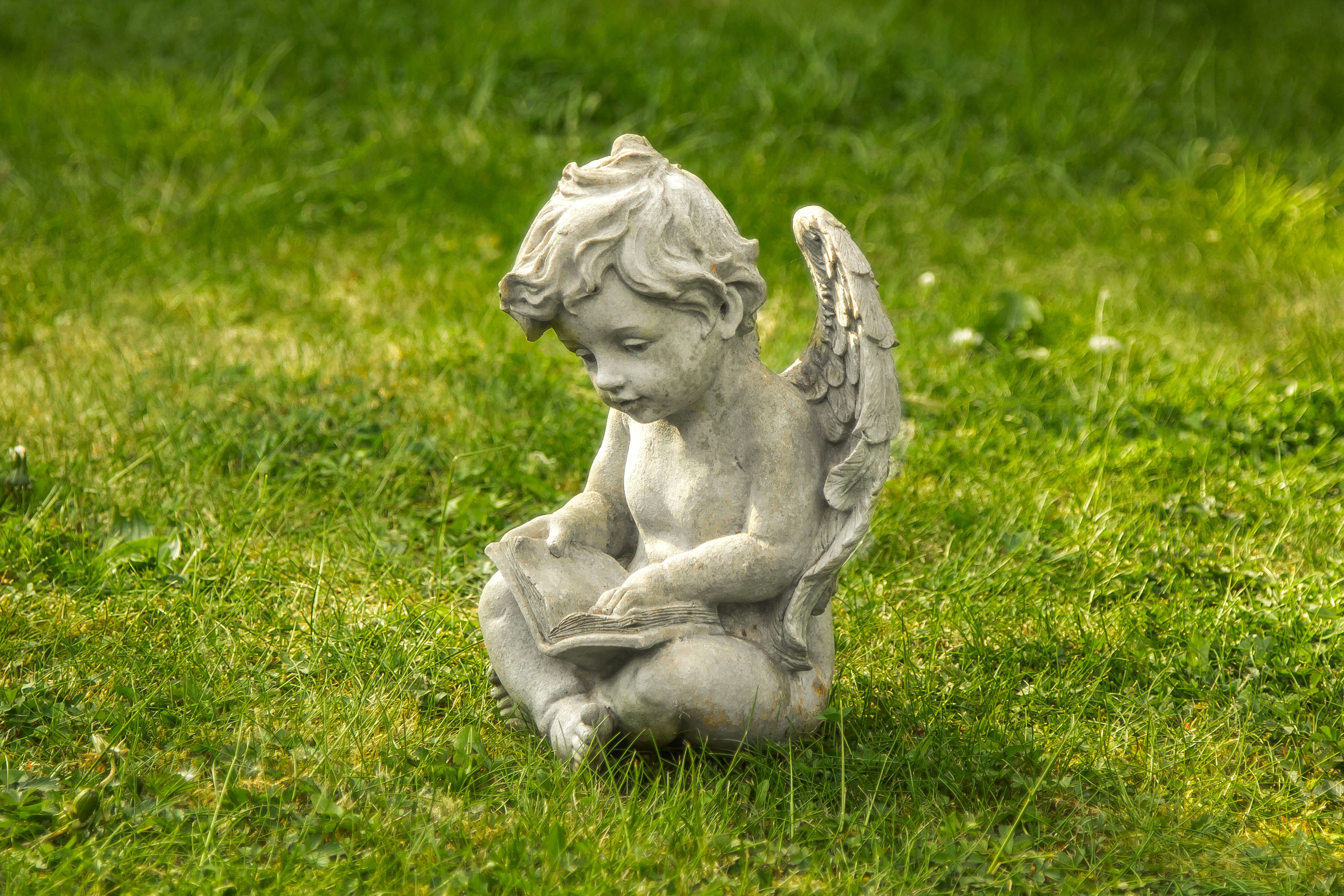 Cherub Statue Wallpapers