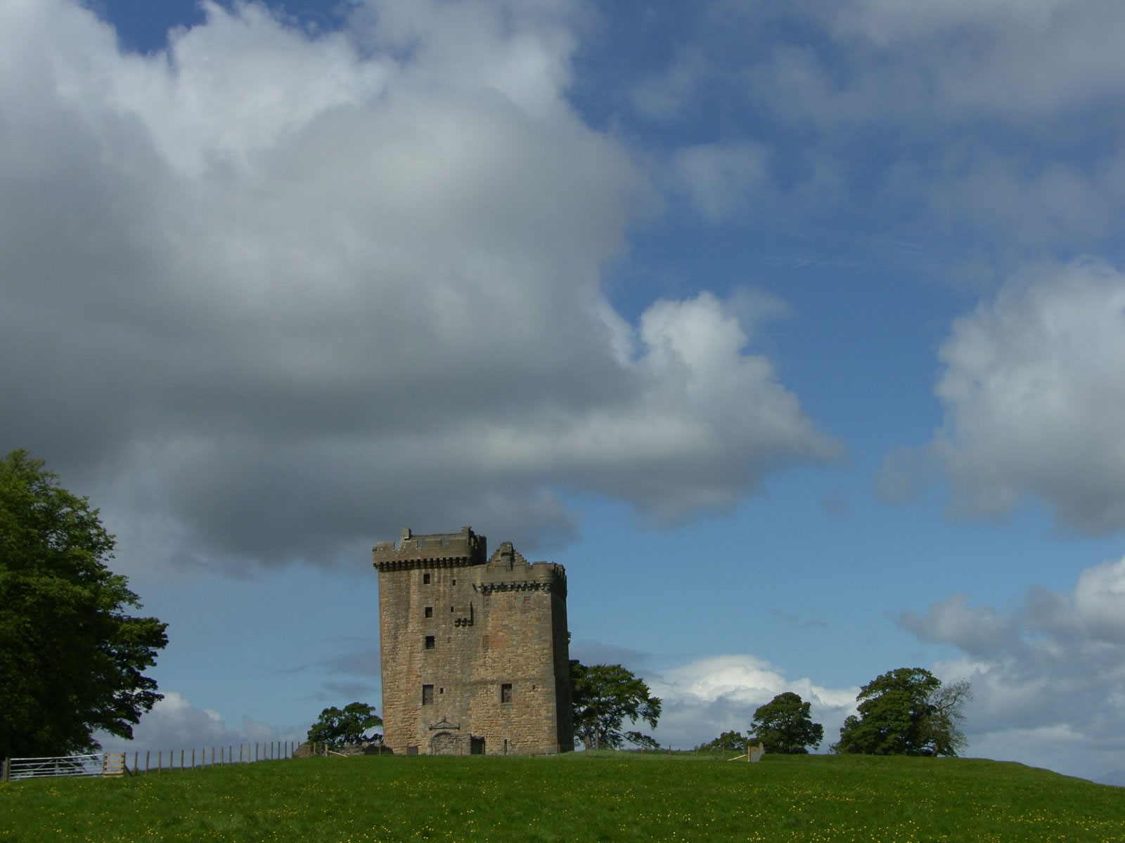 Clackmannan Tower Wallpapers