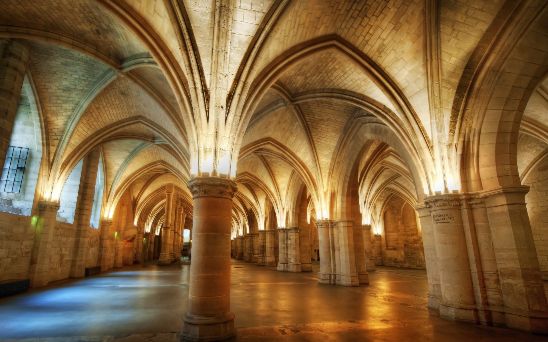 Conciergerie Wallpapers