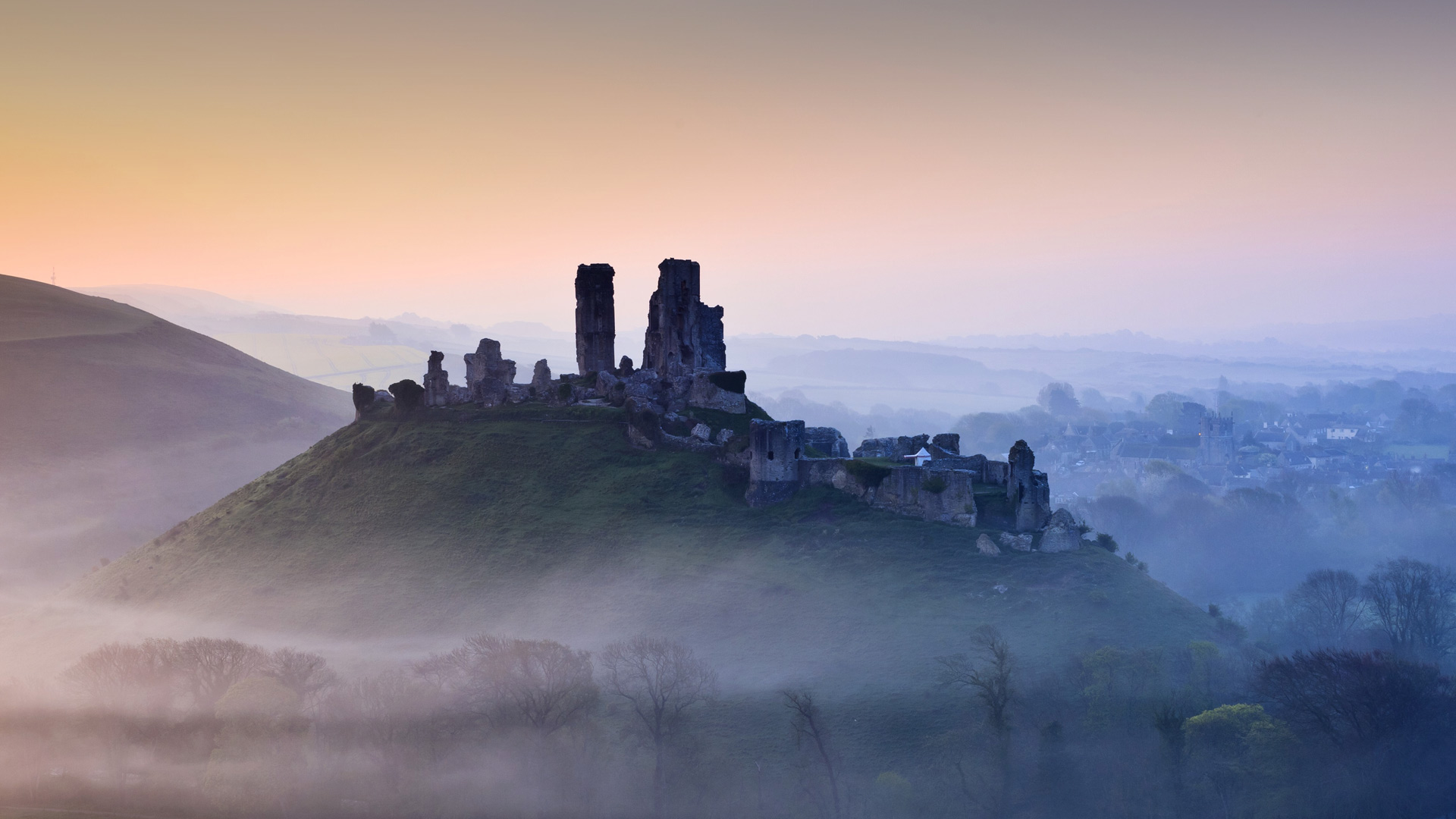 Corfe Castle Wallpapers