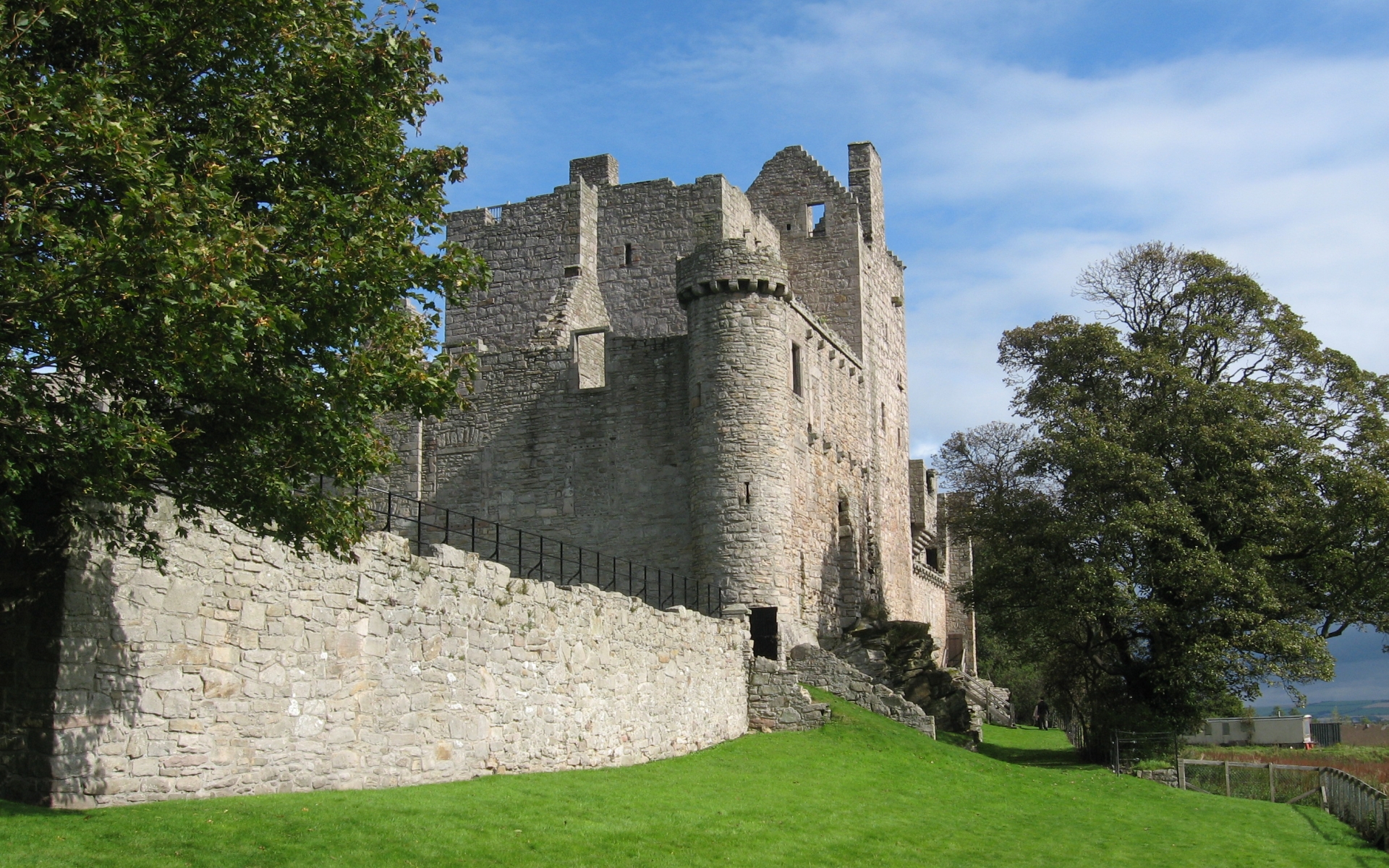 Craigmillar Castle Wallpapers