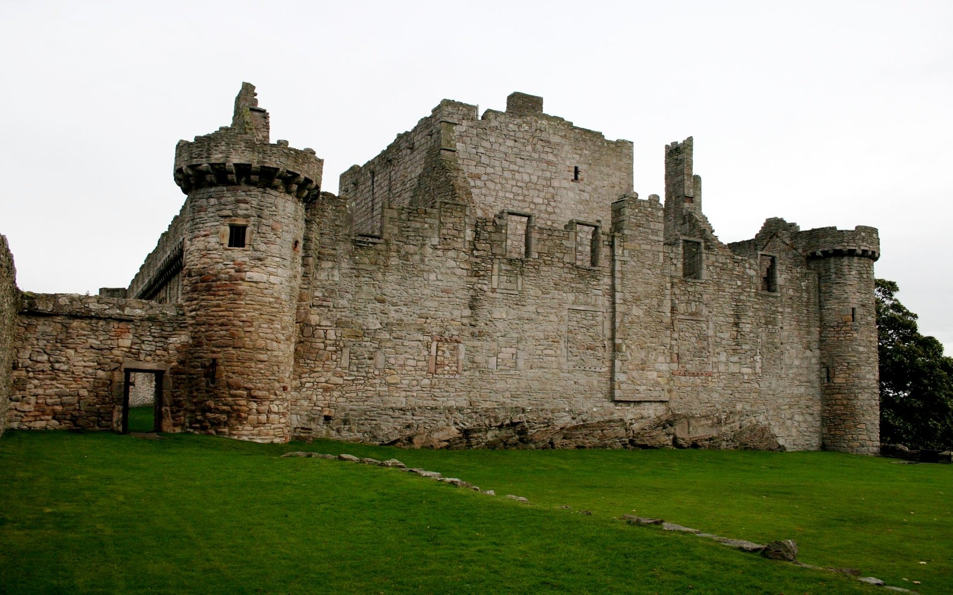 Craigmillar Castle Wallpapers