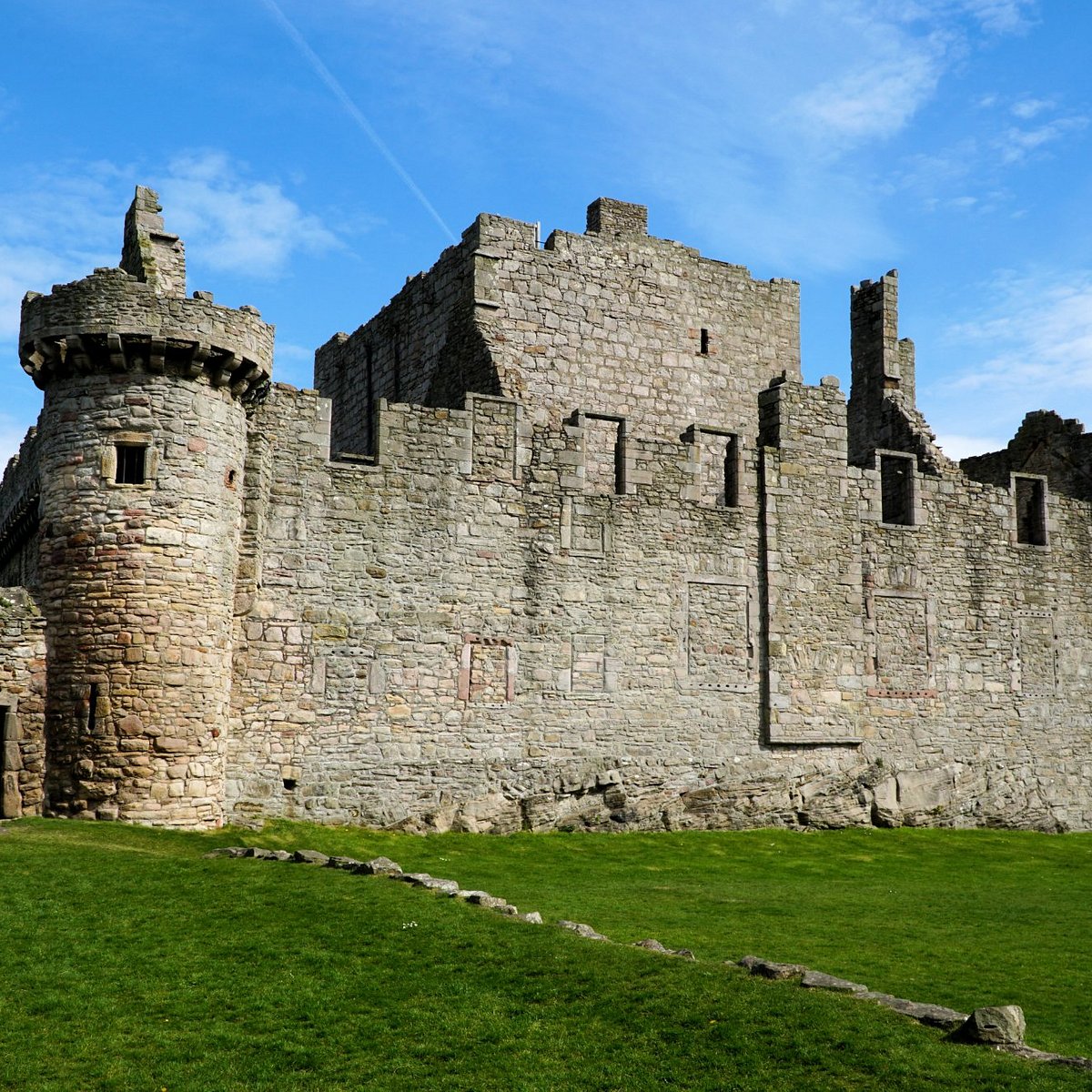 Craigmillar Castle Wallpapers