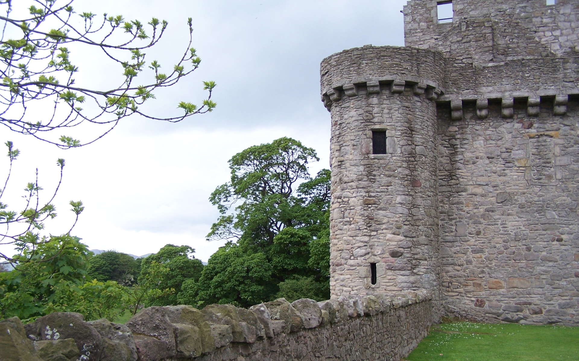 Craigmillar Castle Wallpapers