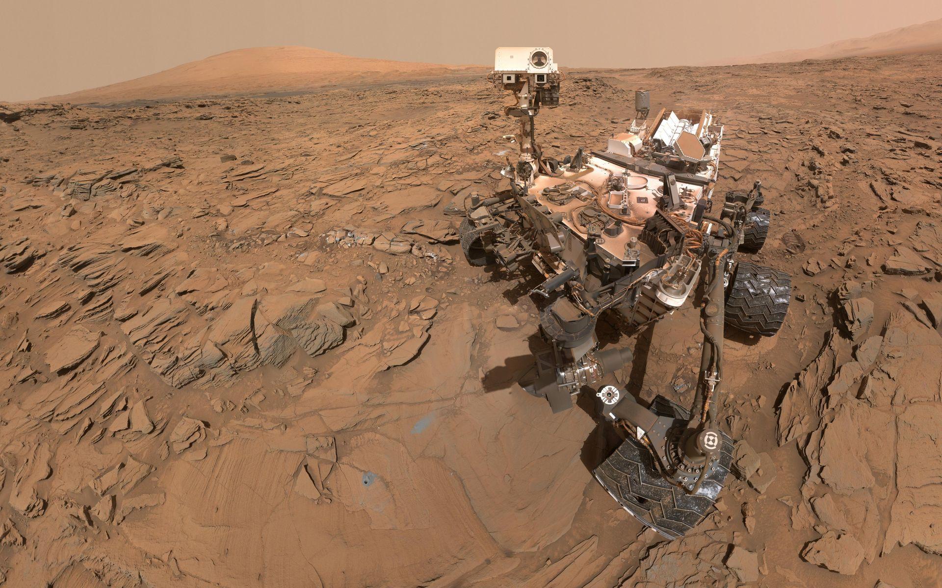 Curiosity Rover Wallpapers