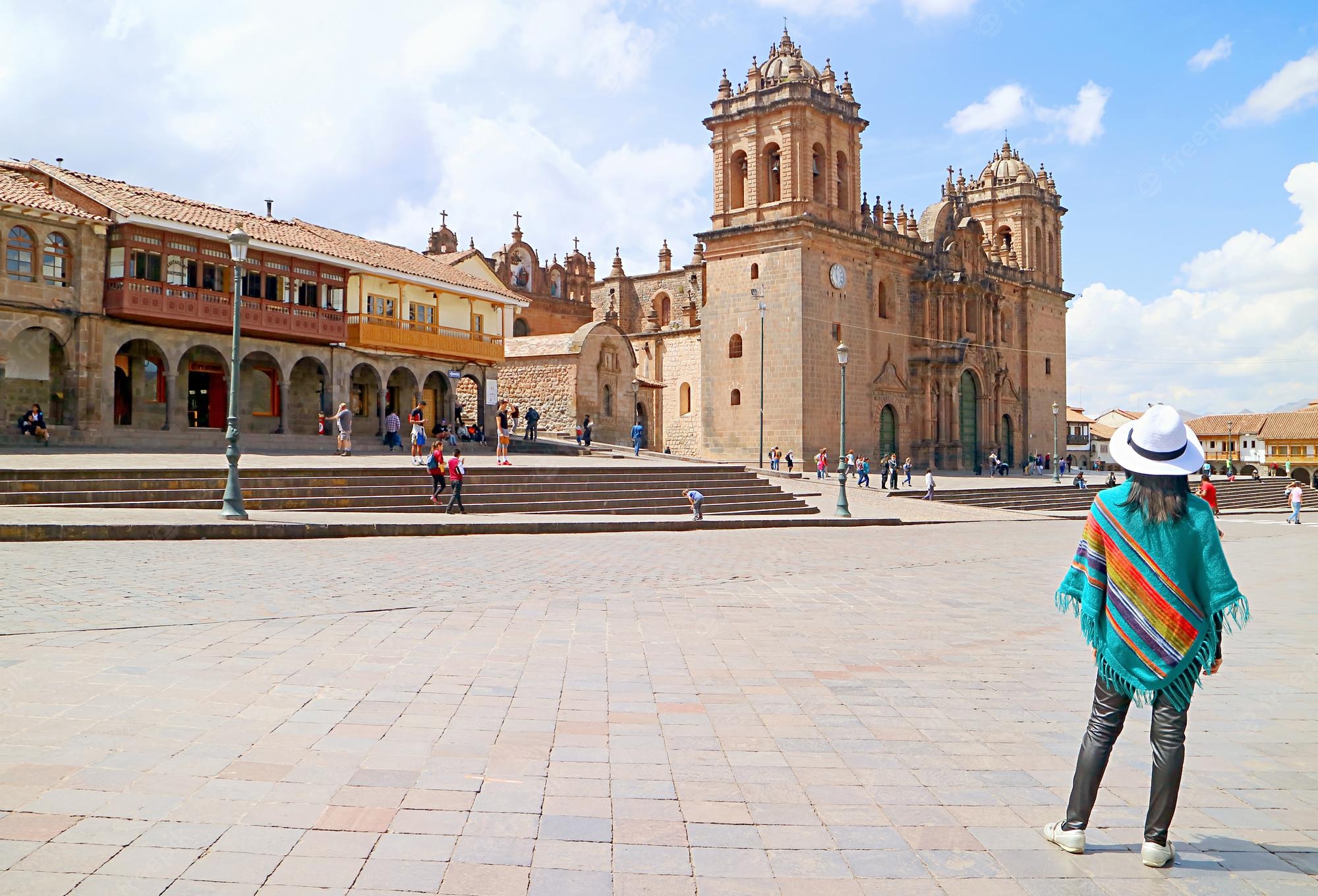 Cusco Cathedral On The Plaza De Armas Wallpapers