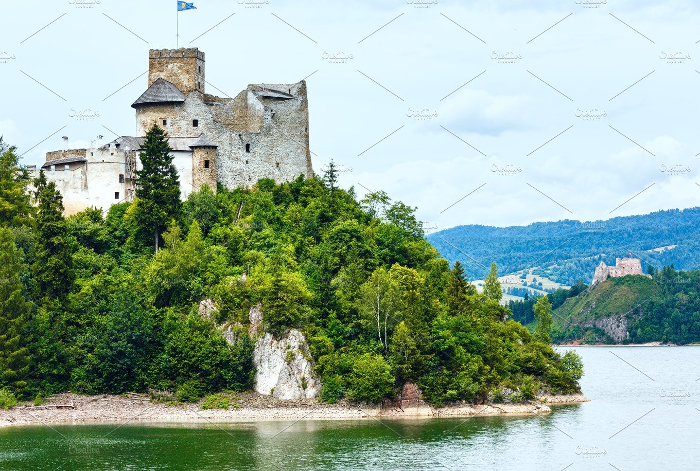 Czorsztyn Castle Wallpapers