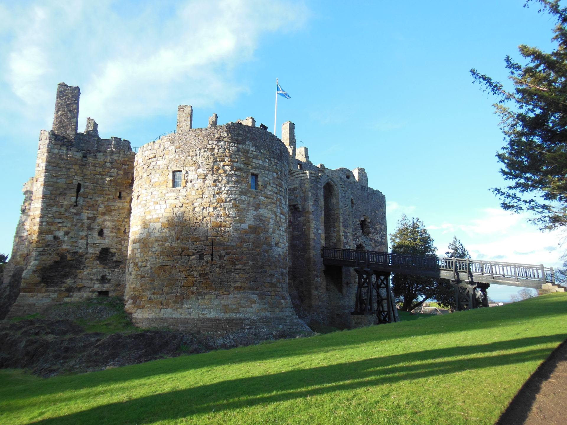 Dirleton Castle Wallpapers