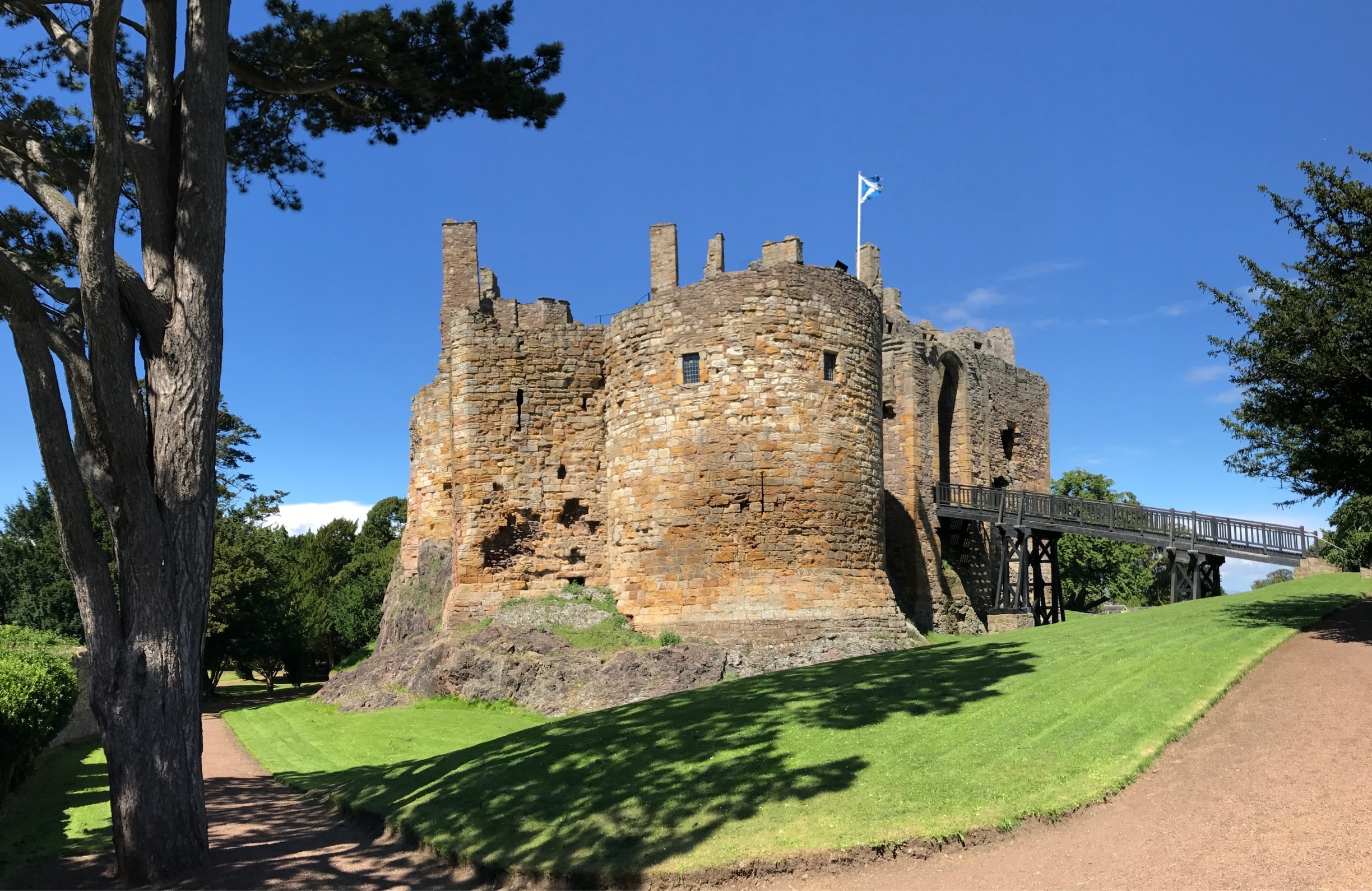 Dirleton Castle Wallpapers