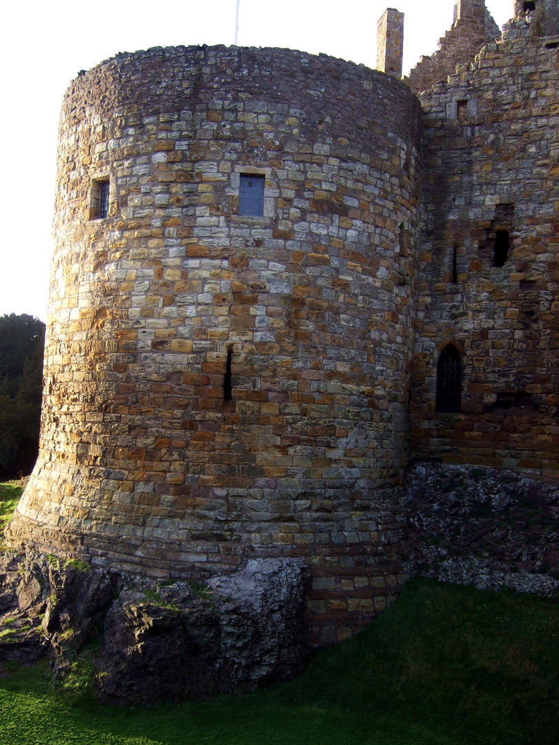 Dirleton Castle Wallpapers