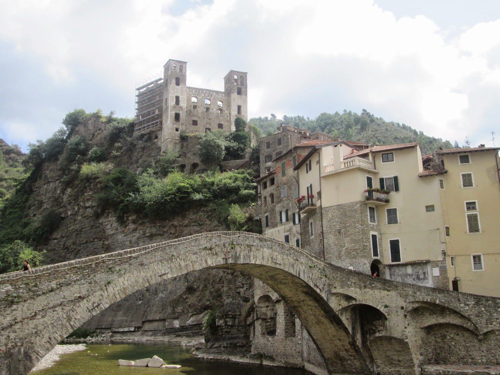 Dolceacqua Wallpapers