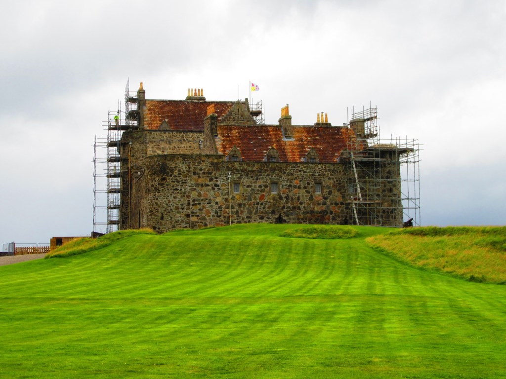 Duart Castle Wallpapers