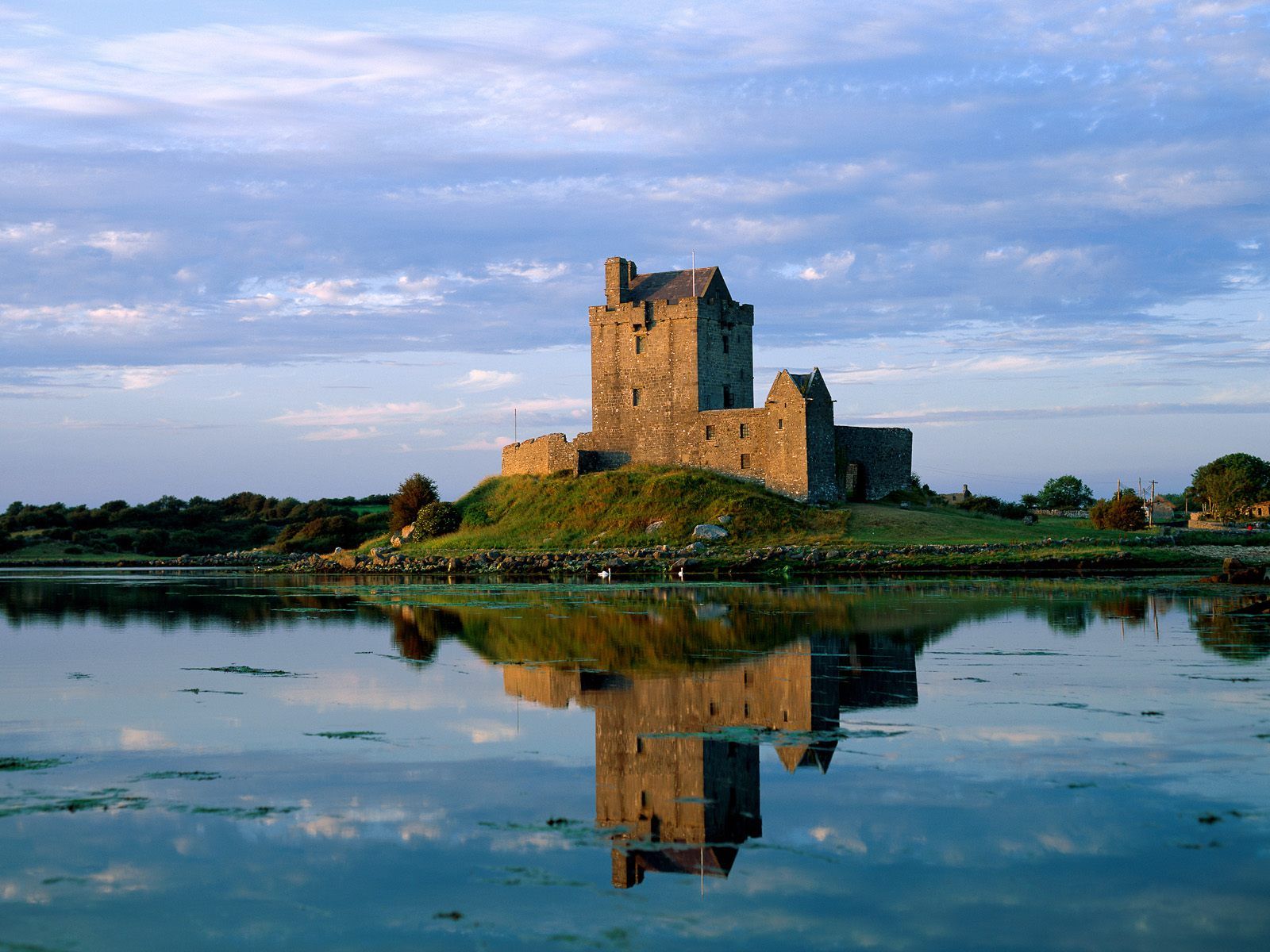 Dunguaire Castle Ireland Wallpapers