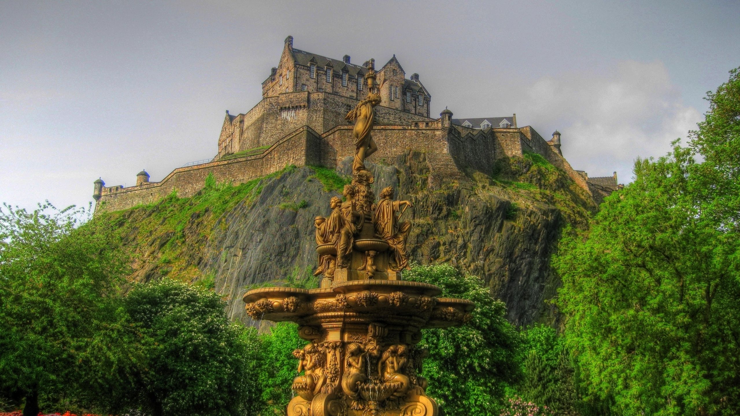 Edinburgh Castle Wallpapers