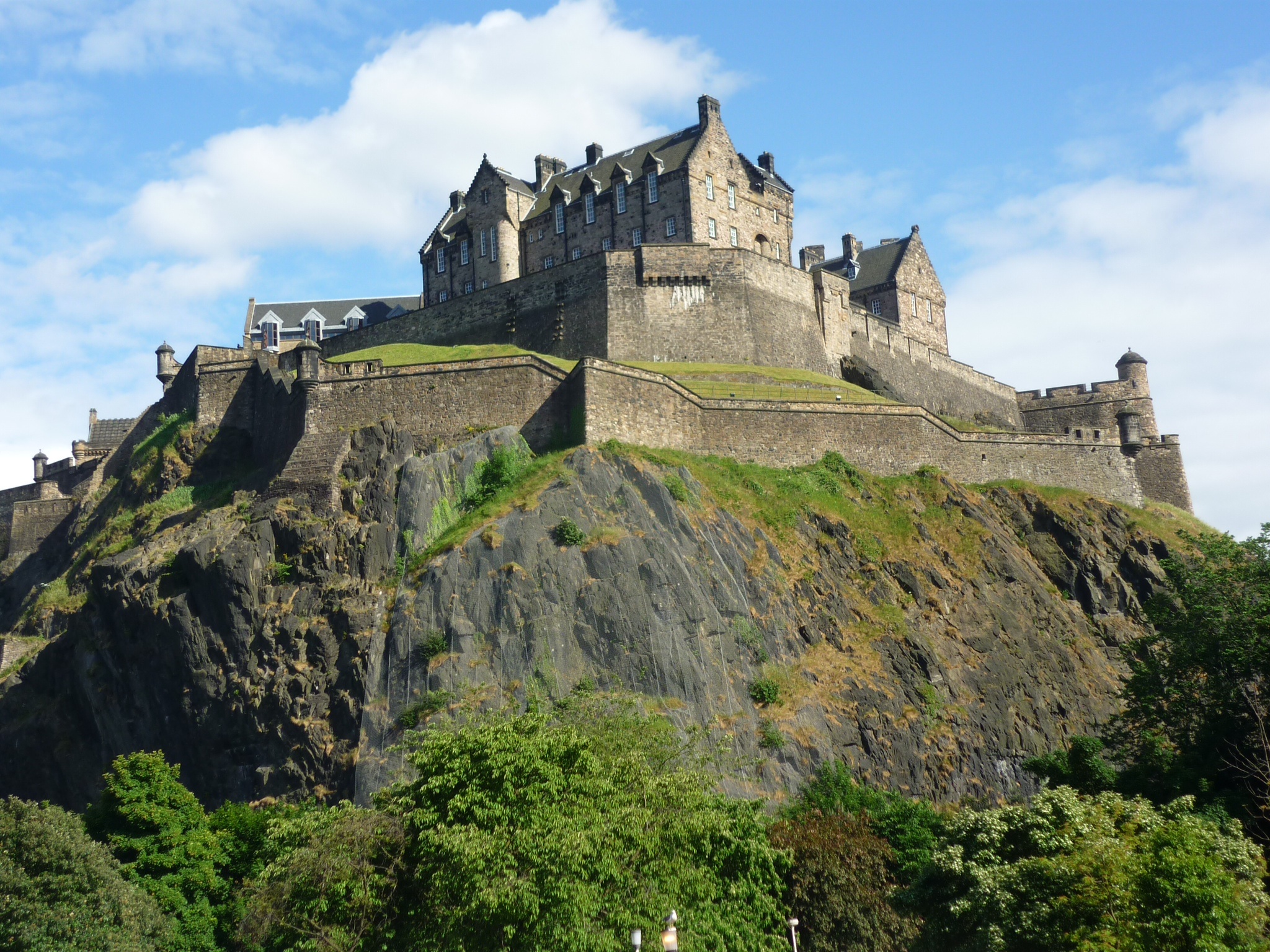 Edinburgh Castle Wallpapers