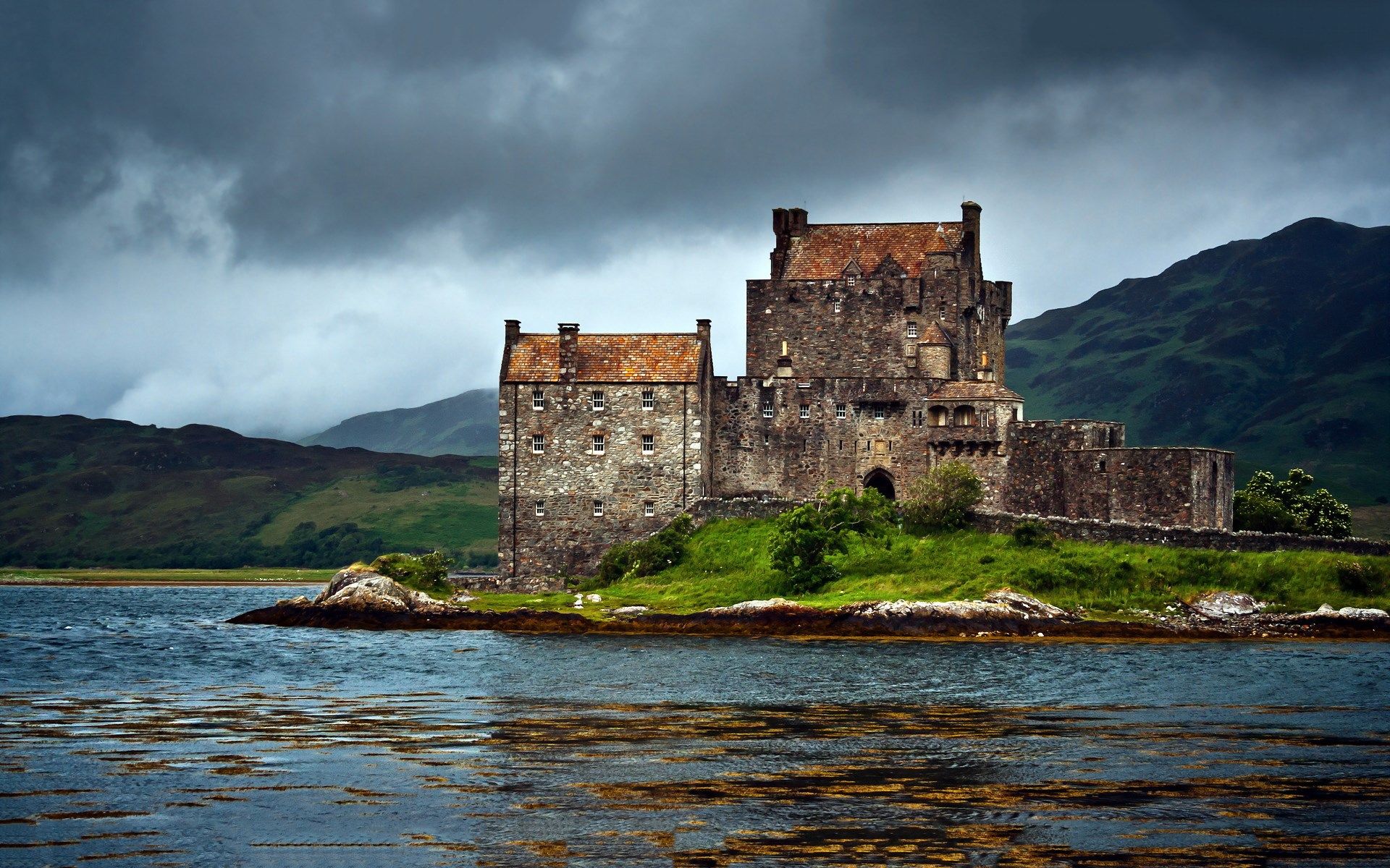 Eilean Donan Castle Wallpapers