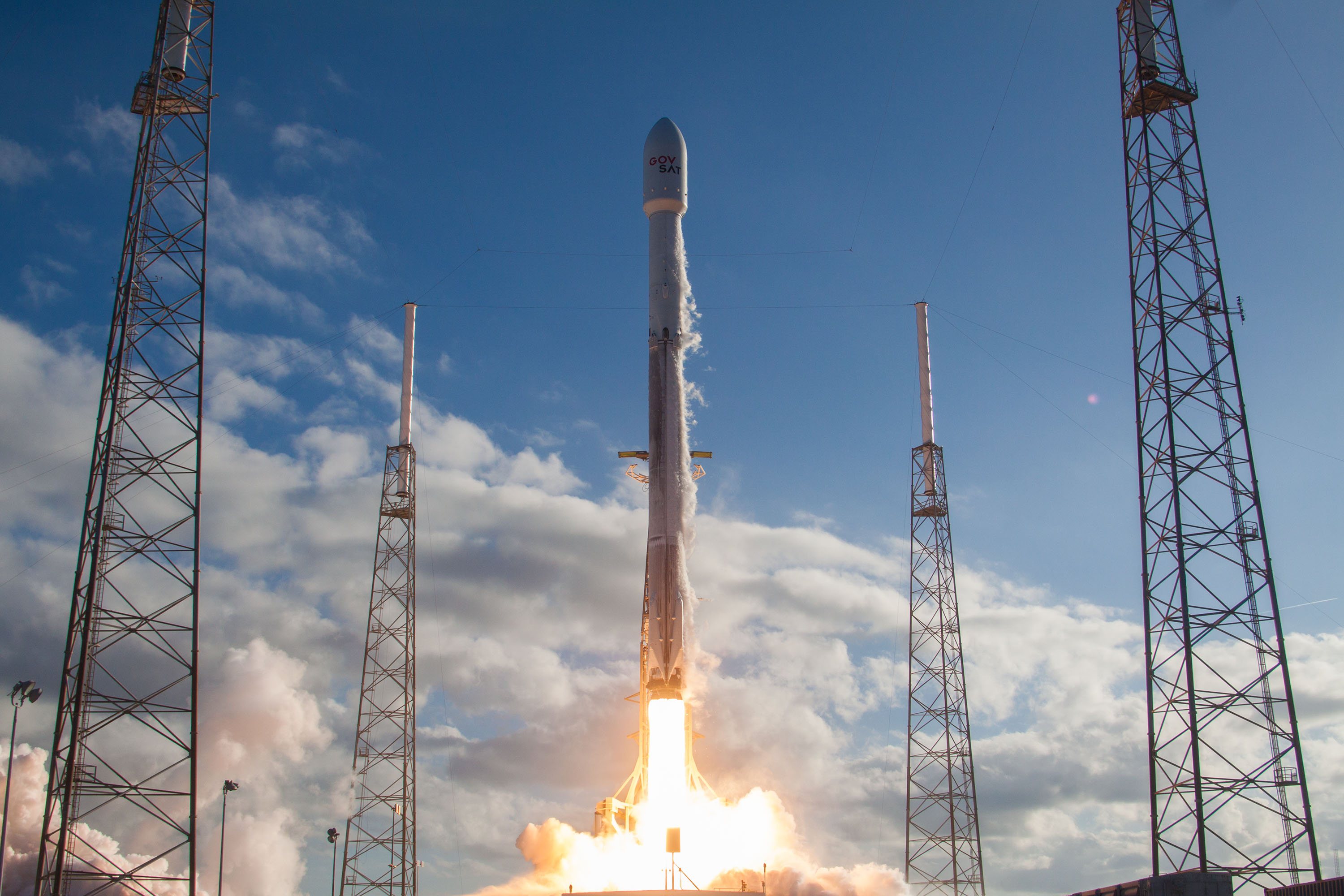 Falcon 9 Wallpapers