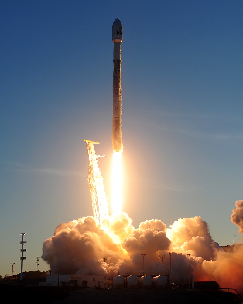 Falcon 9 Wallpapers