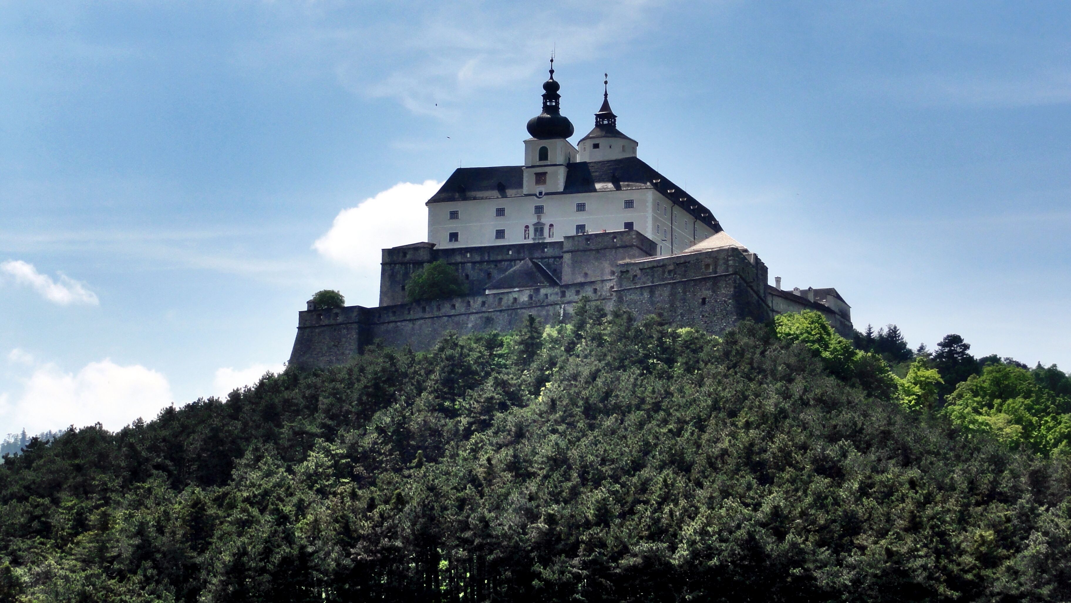 Forchtenstein Castle Wallpapers