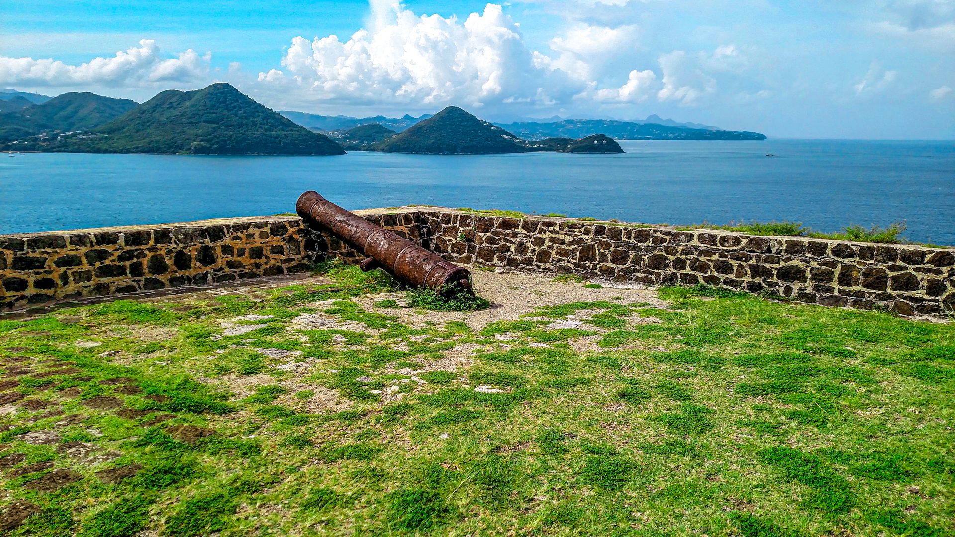 Fort San Lucian Wallpapers