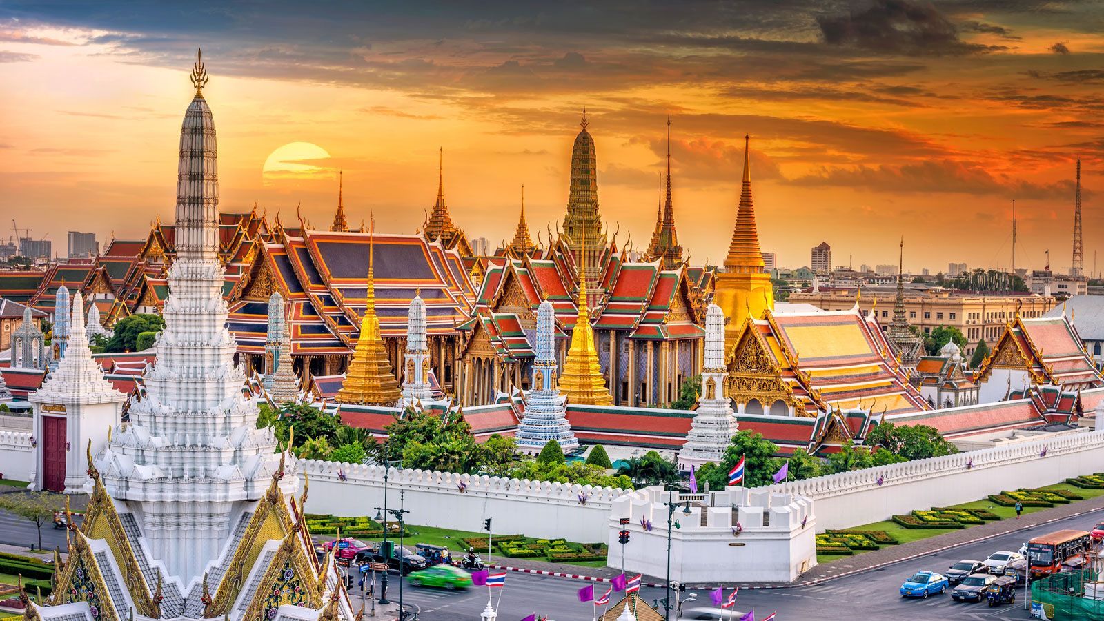 Grand Palace Wallpapers