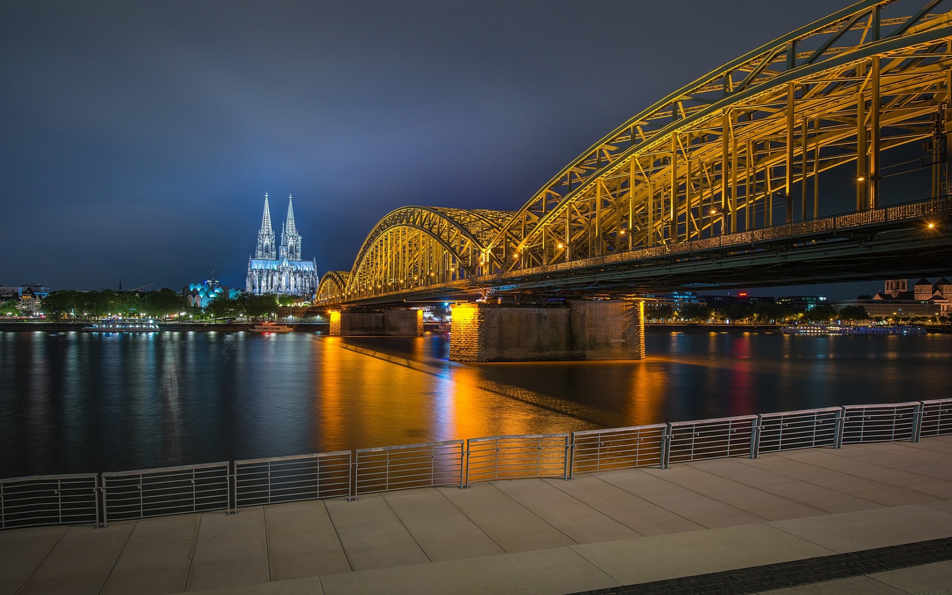 Hohenzollern Bridge Wallpapers