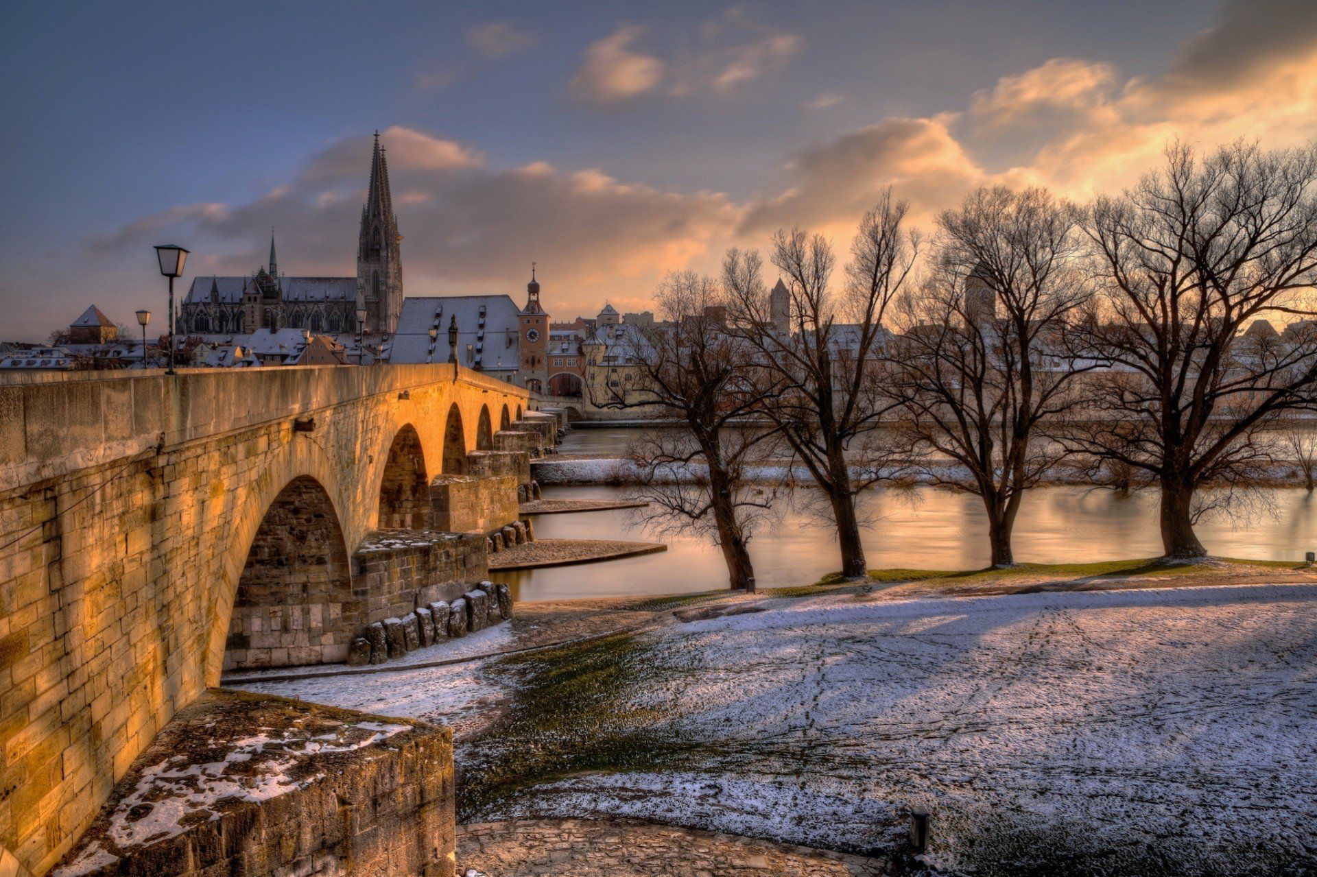 Hohnstein City Germany In Winter Snow Wallpapers