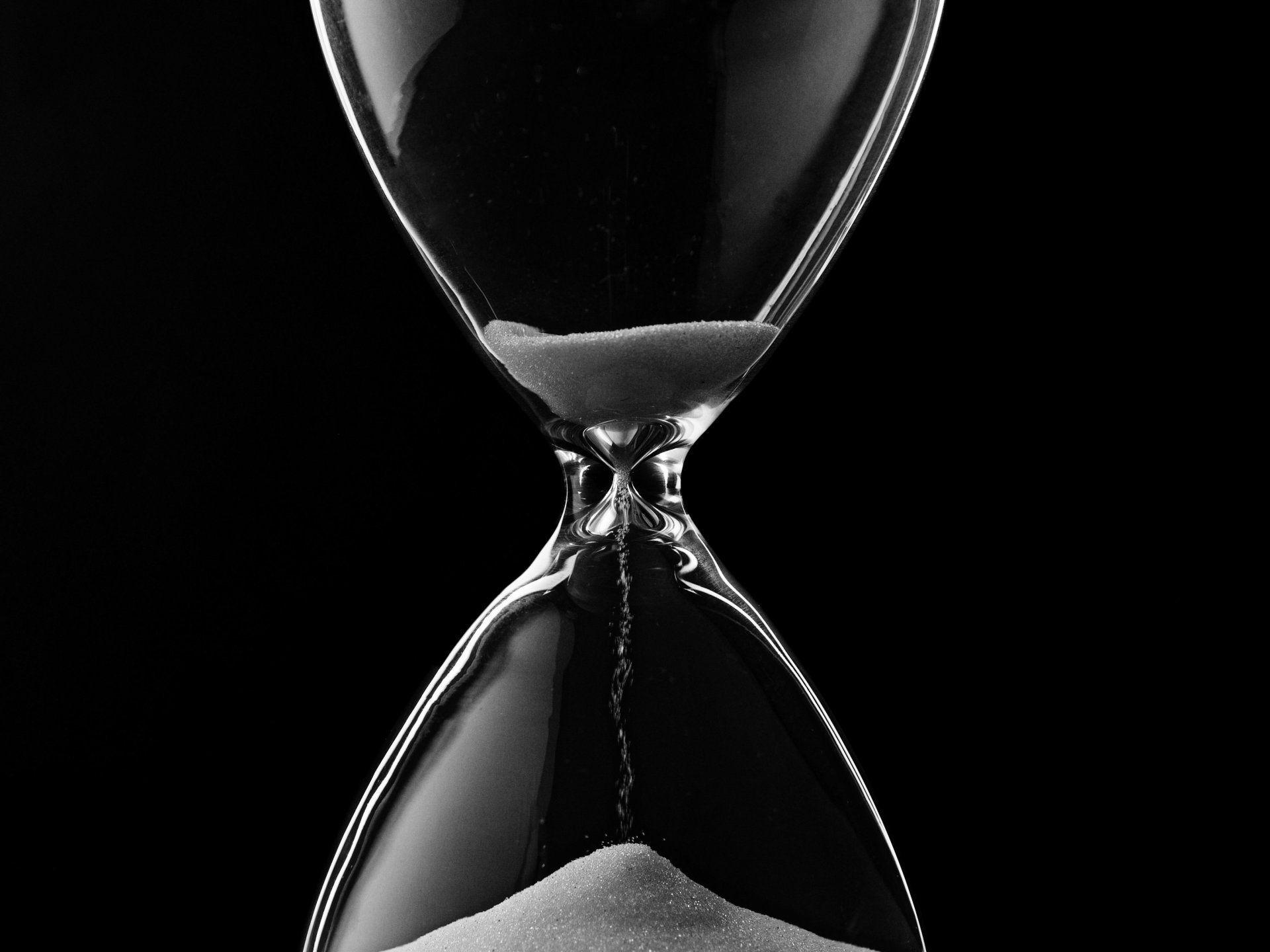 Hourglass Wallpapers