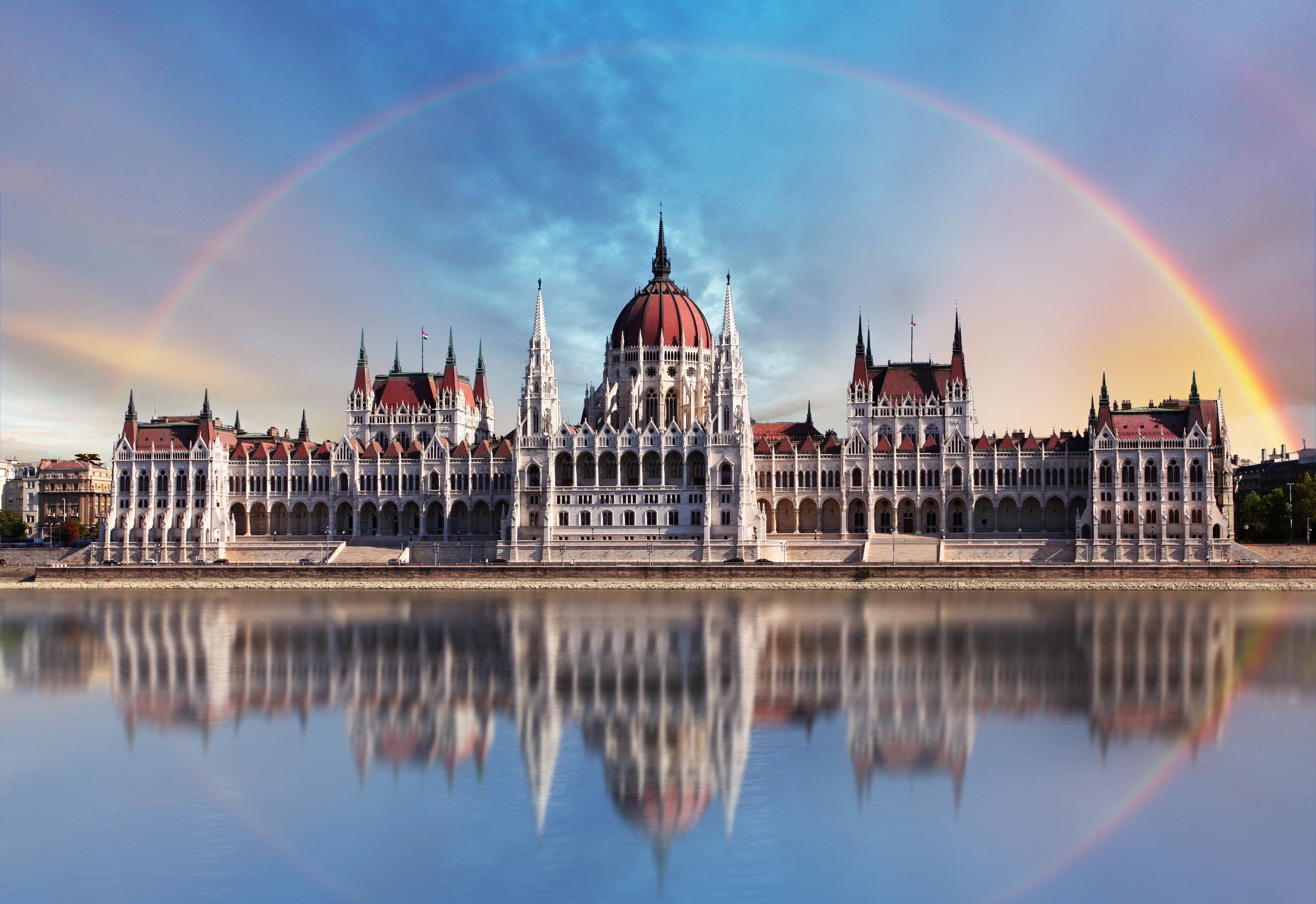 Hungarian Parliament Building Wallpapers